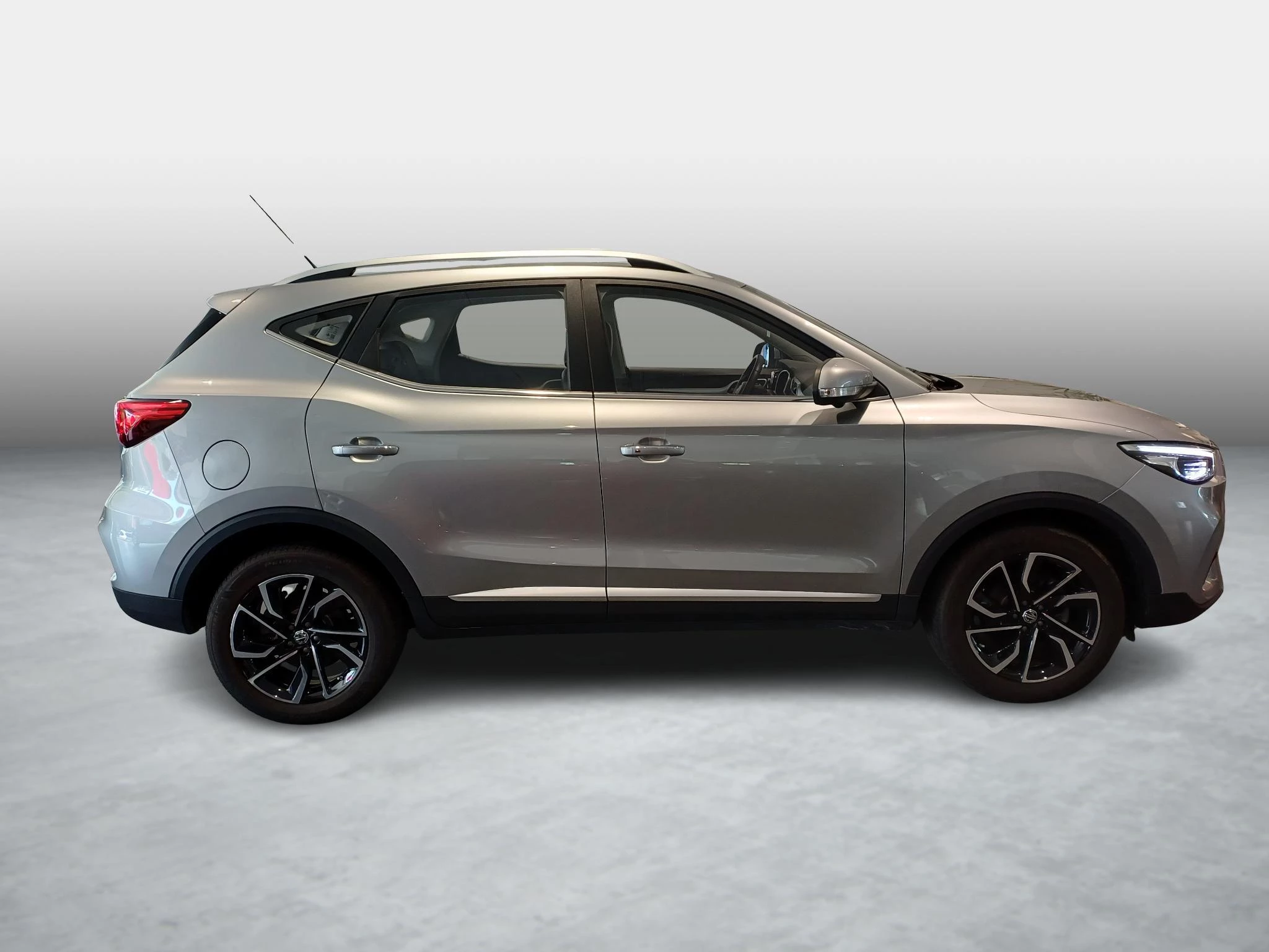 MG ZS Luxury