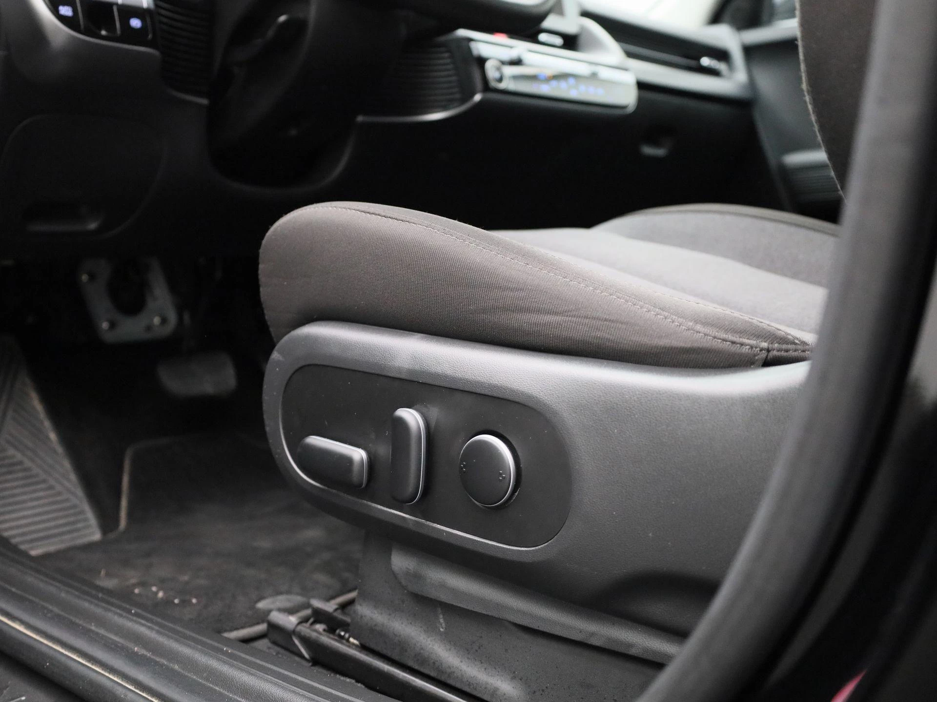 Hyundai-IONIQ 5-image-31