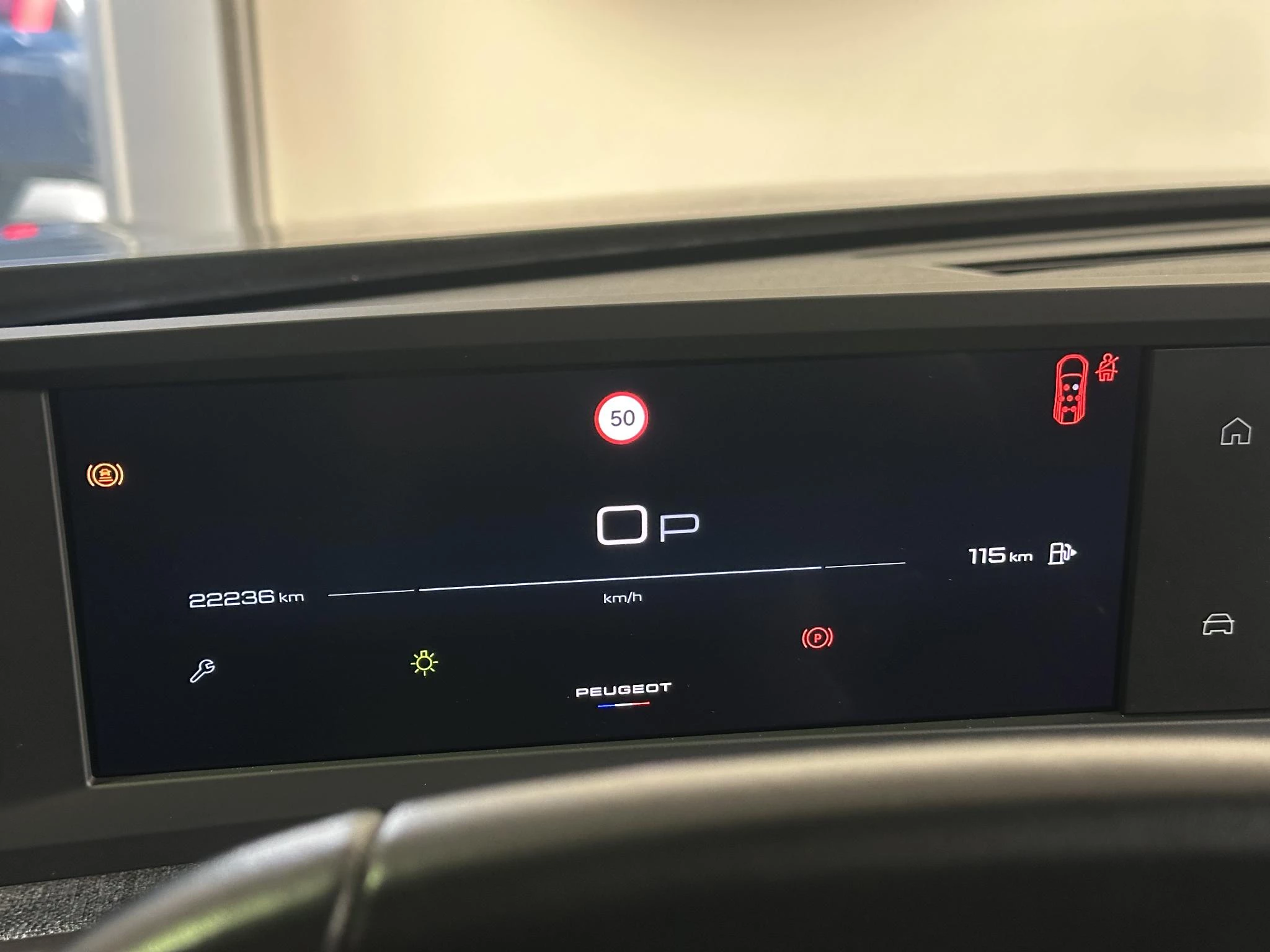 Peugeot-5008-image-13