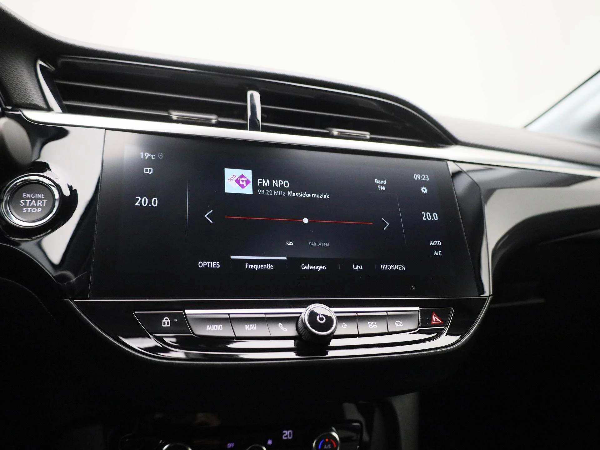 Opel-Corsa-e-image-27