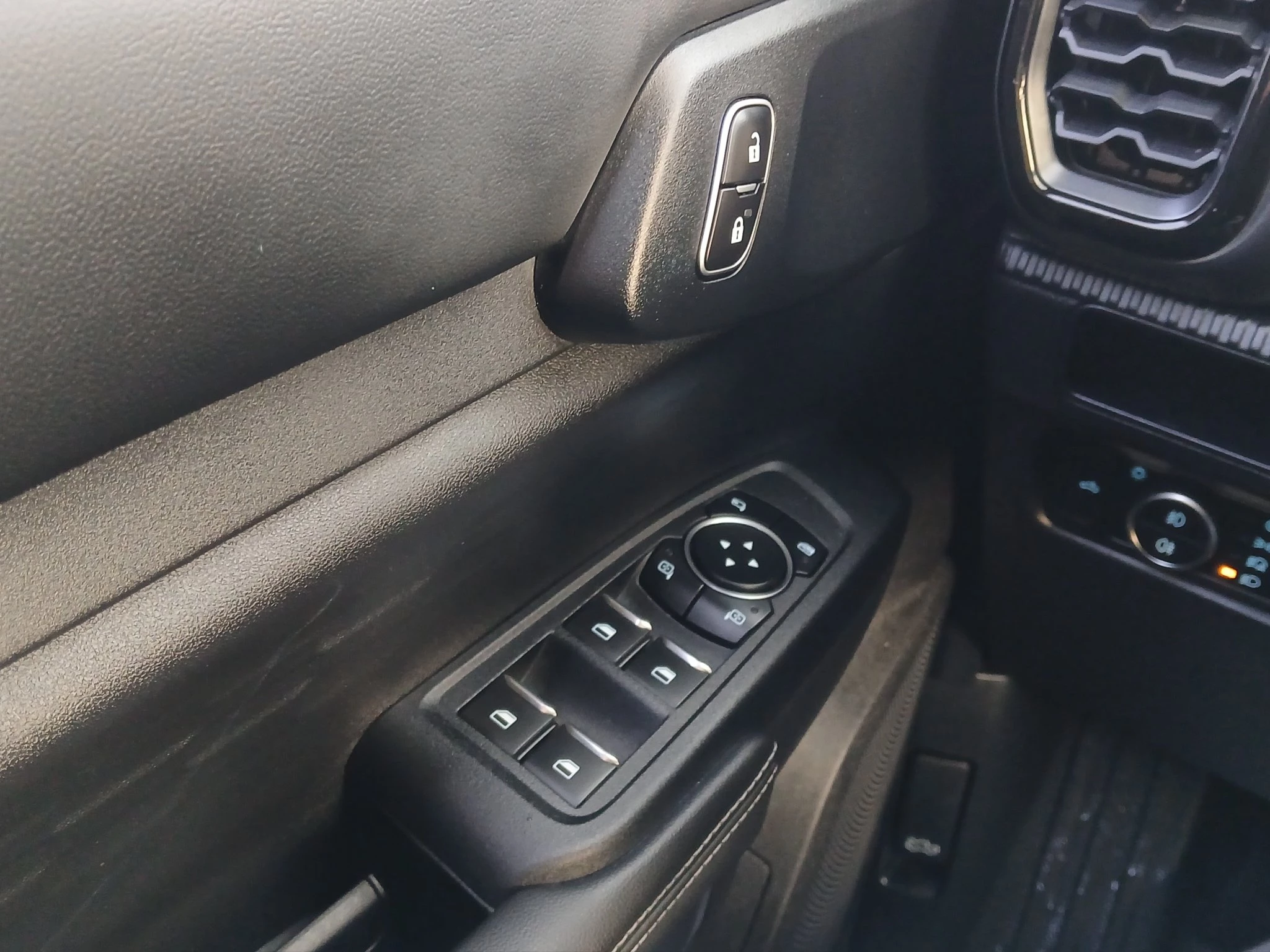 Ford-Ranger-image-16