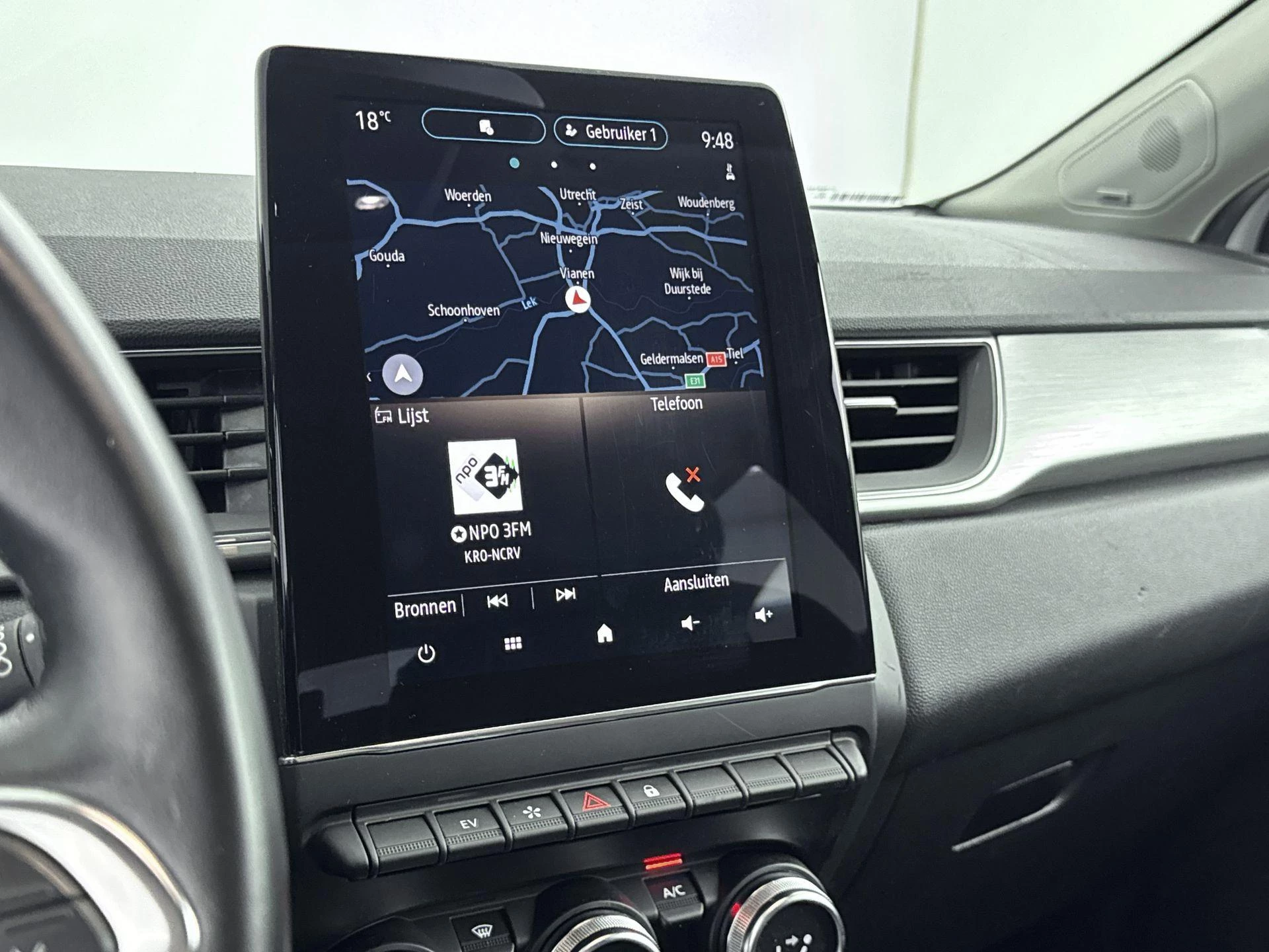 Renault-Captur-image-6