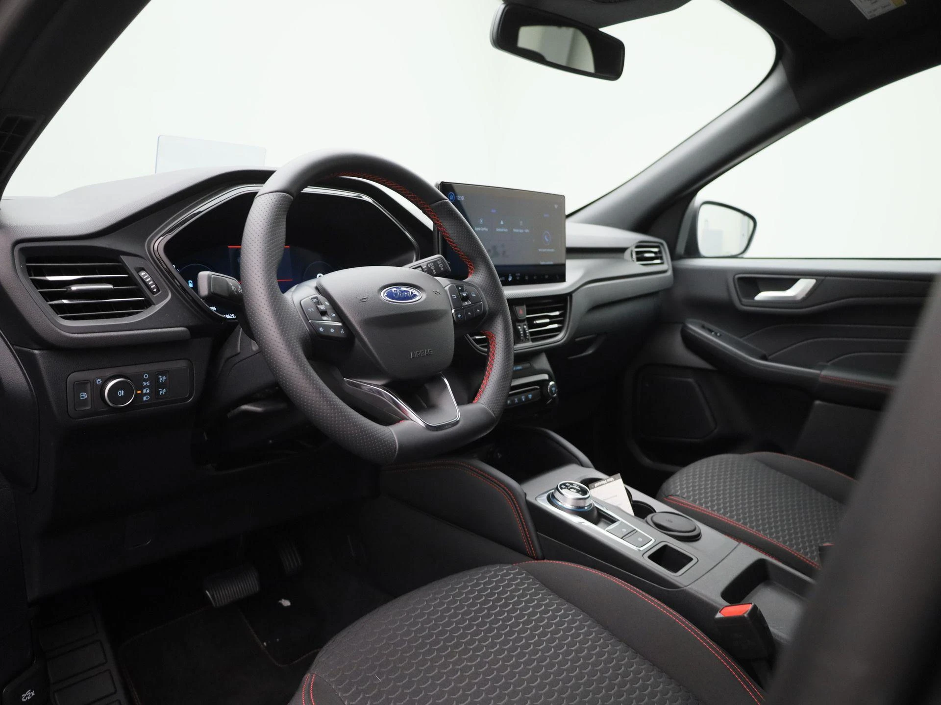 Ford-Kuga-image-29