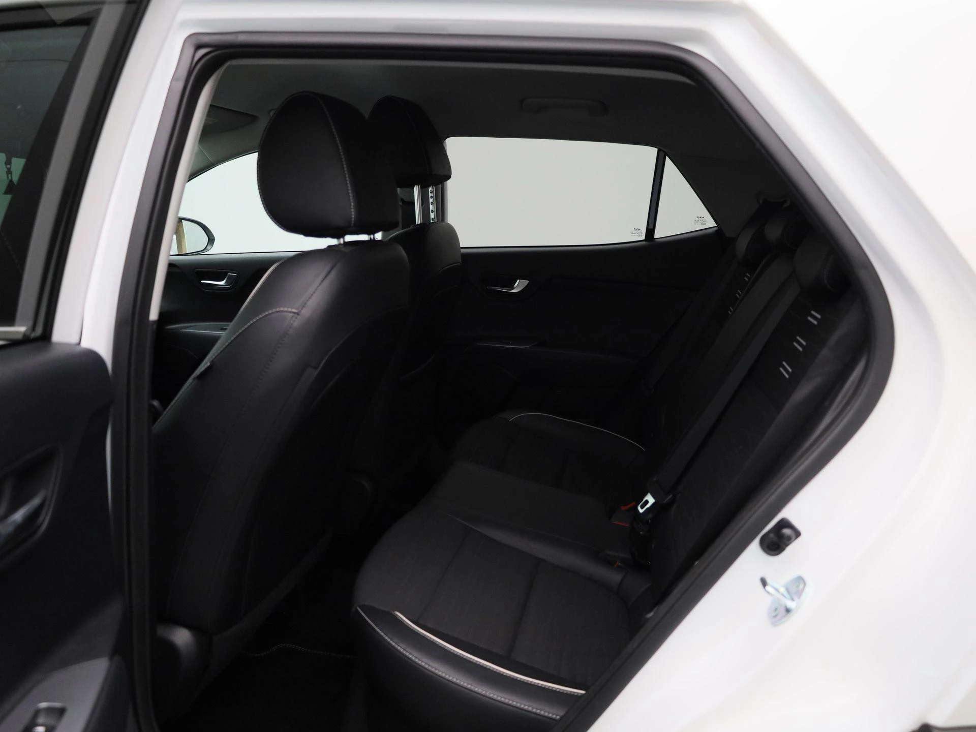 Kia-Stonic-image-11
