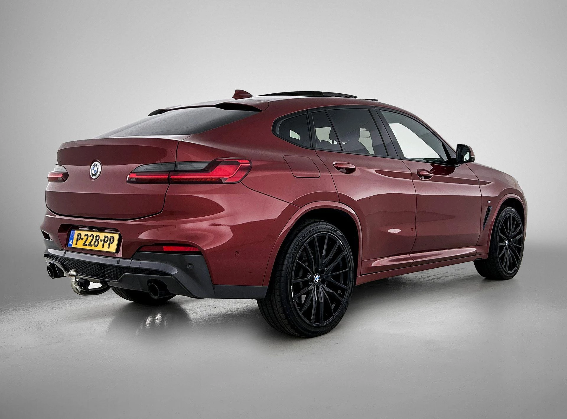 BMW X4 xDrive20i High Executive