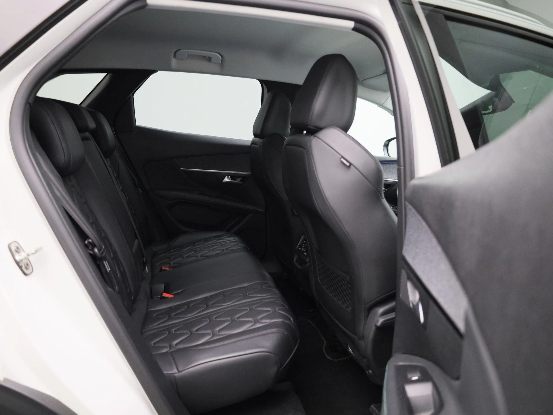 Peugeot-3008-image-38