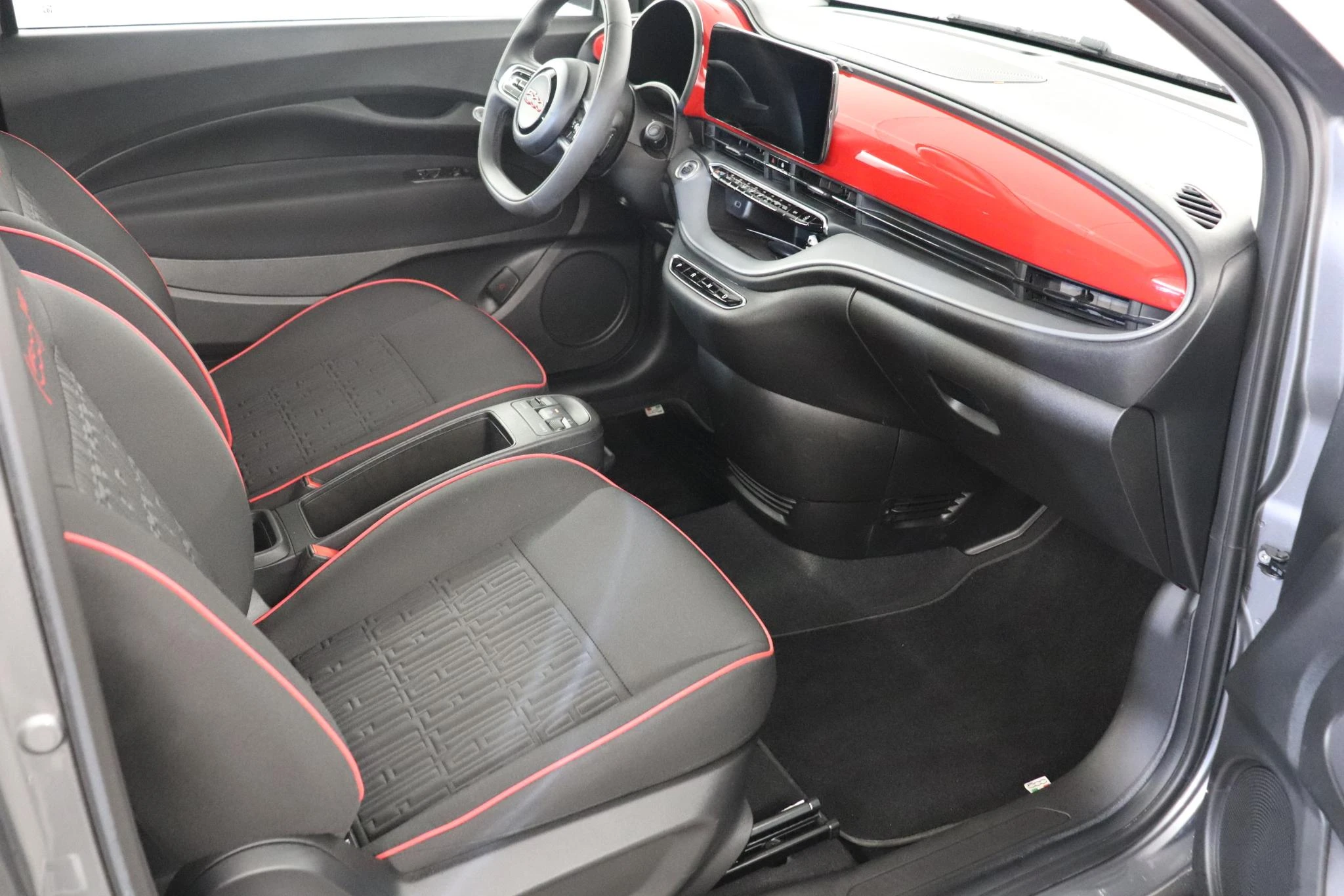 Fiat-500e-image-10