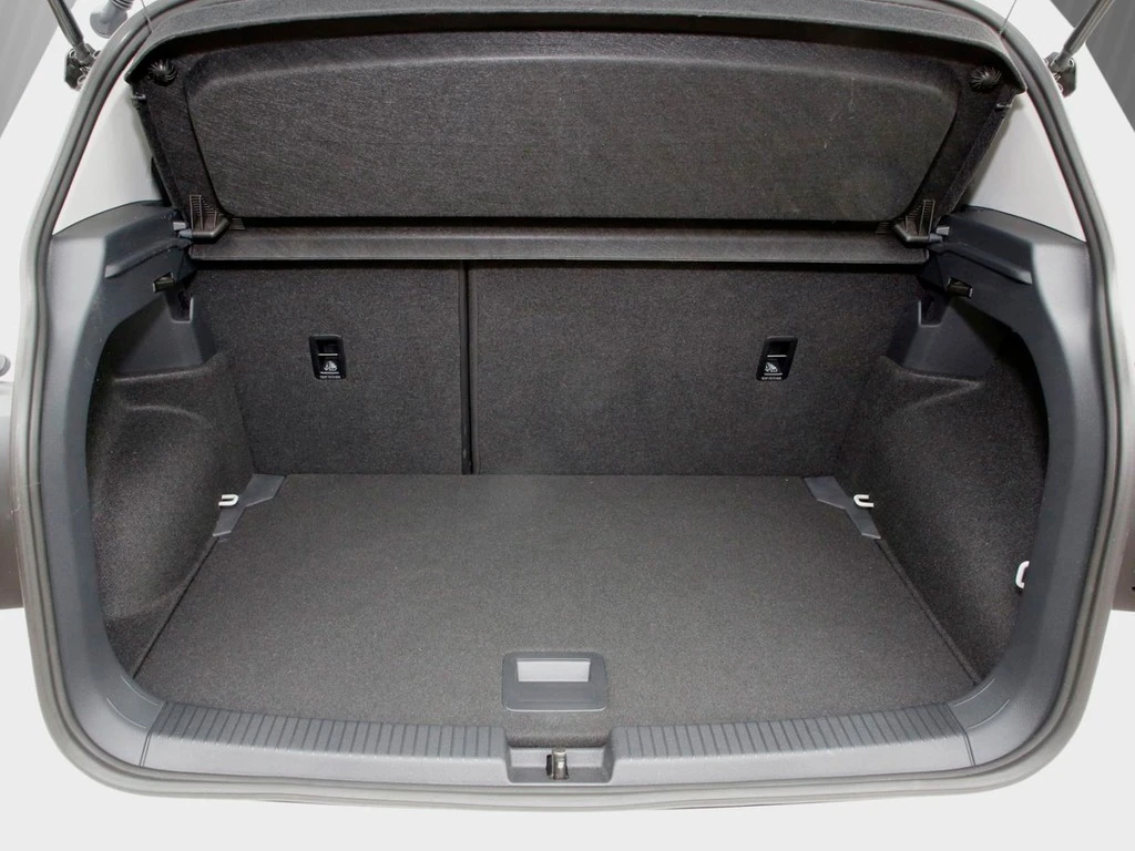 Volkswagen-T-Cross-image-5