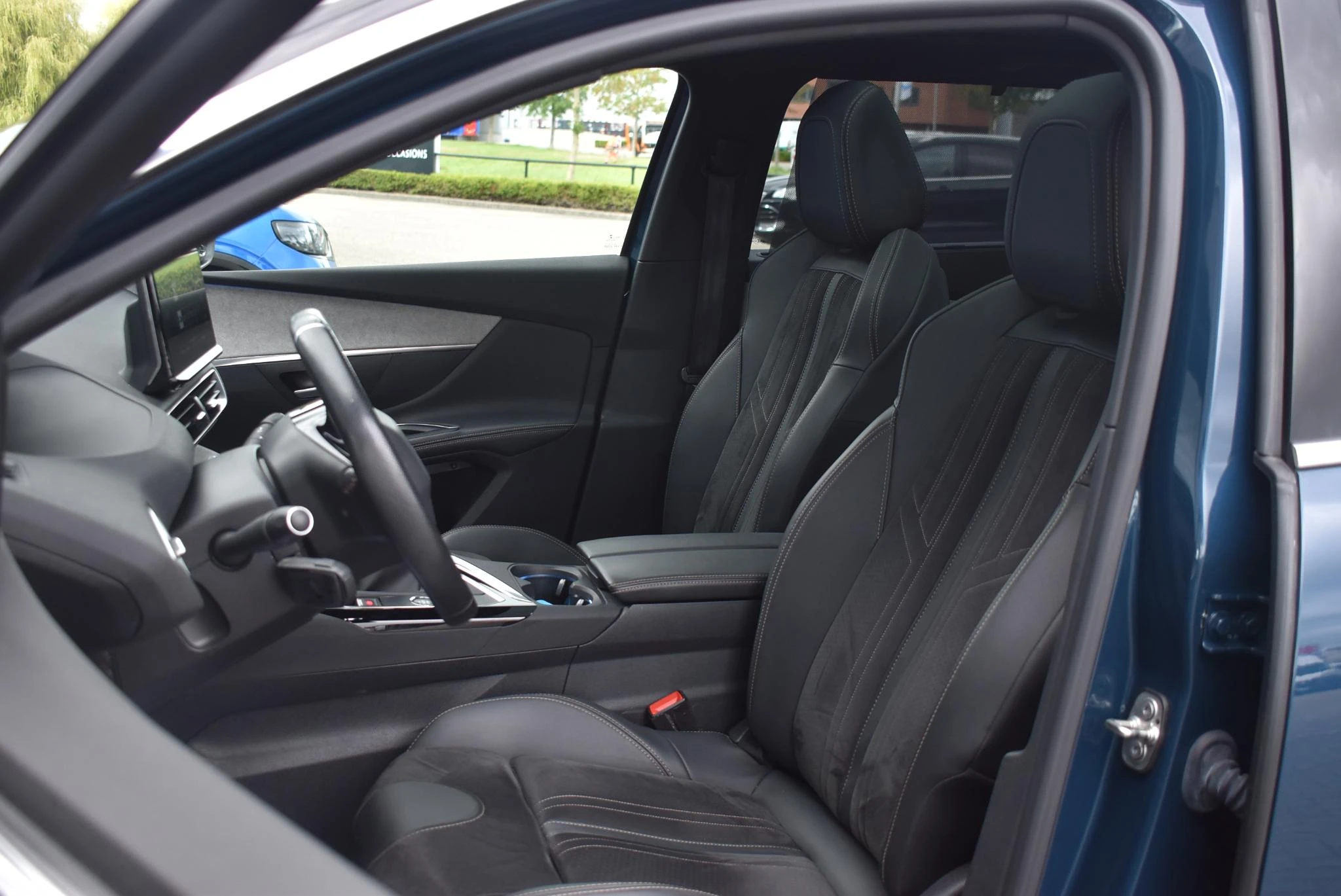 Peugeot-5008-image-44