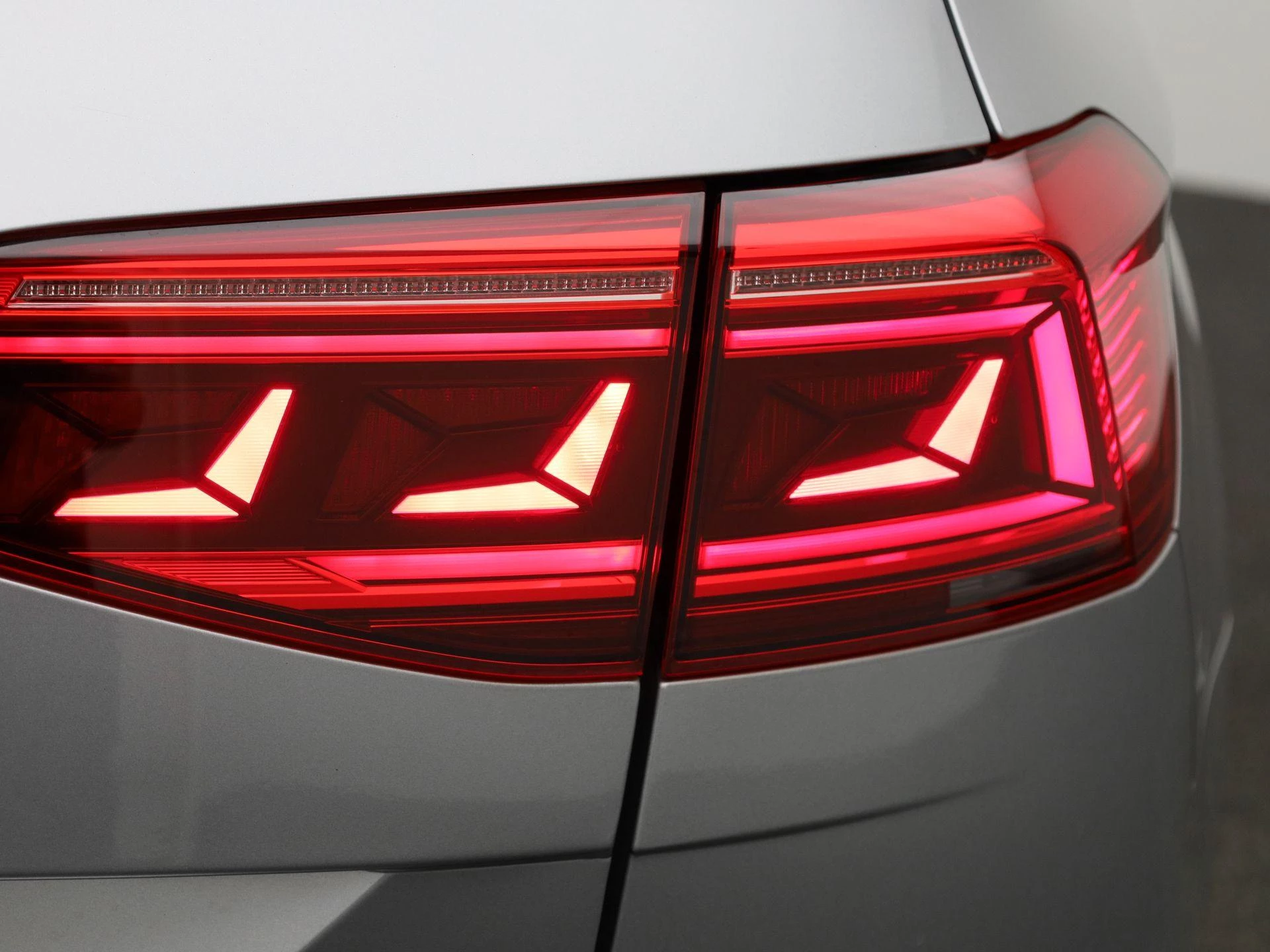 Volkswagen-Passat-image-48