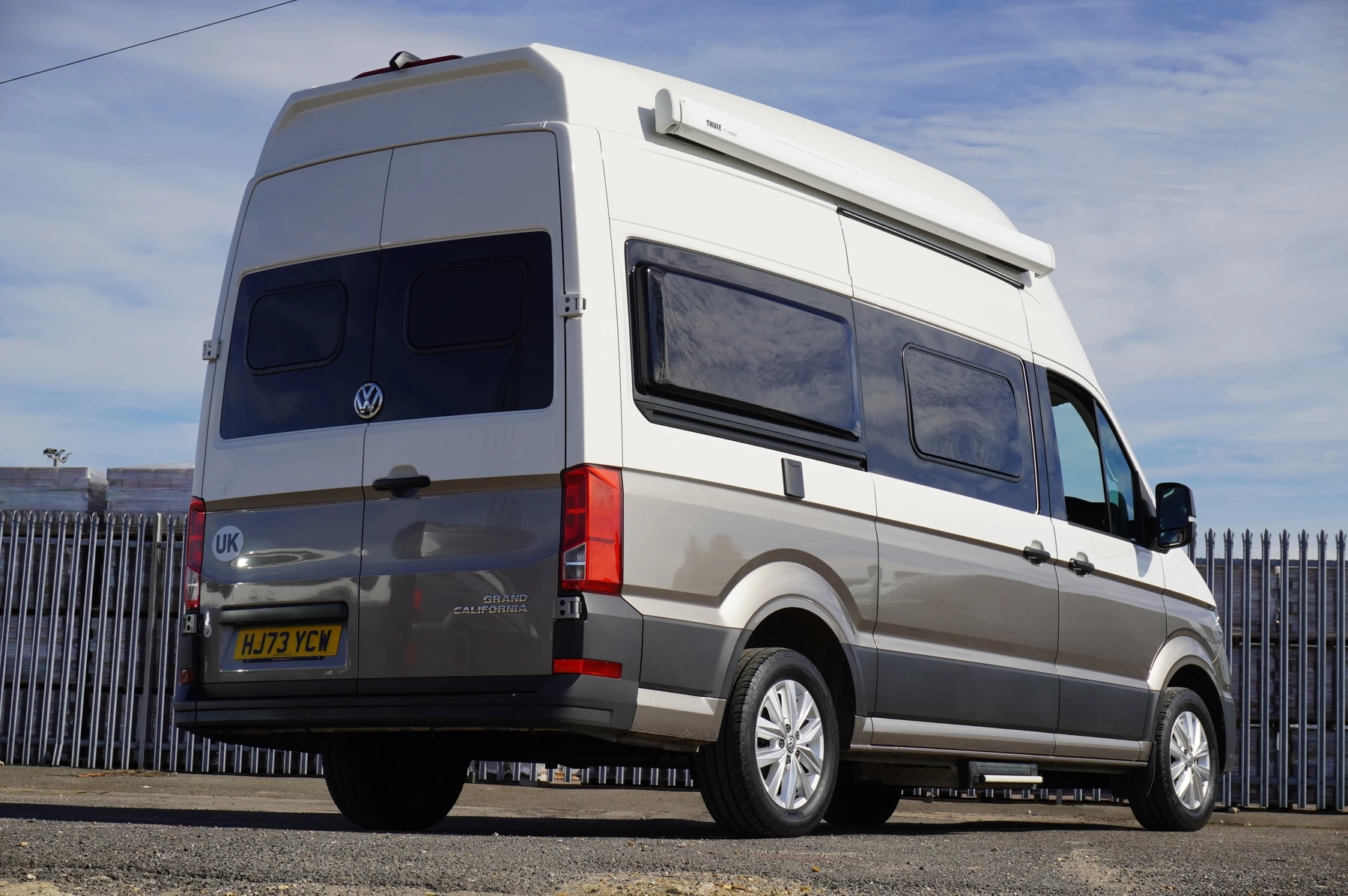 Volkswagen-California-image-27