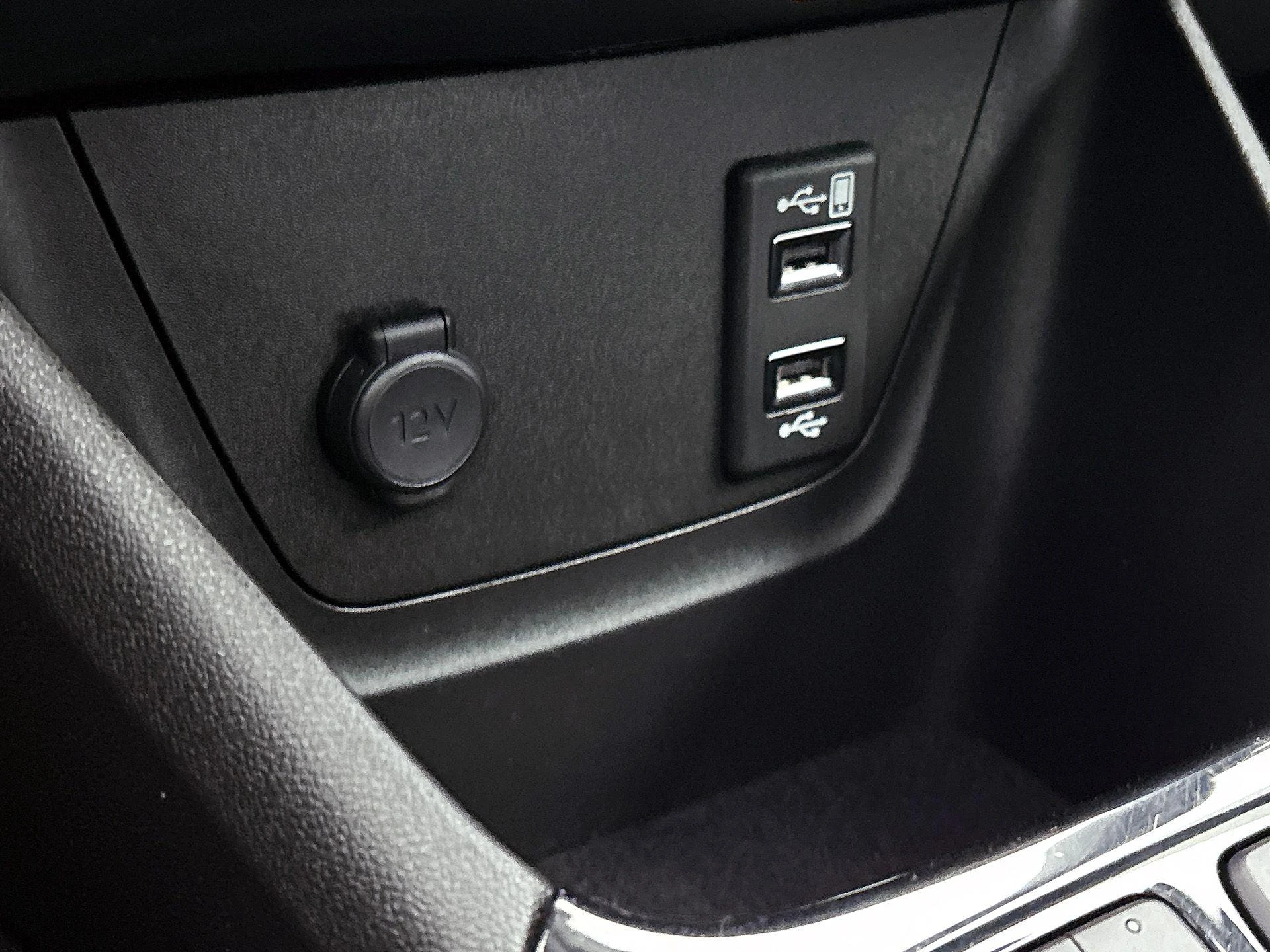 Opel-Crossland X-image-30