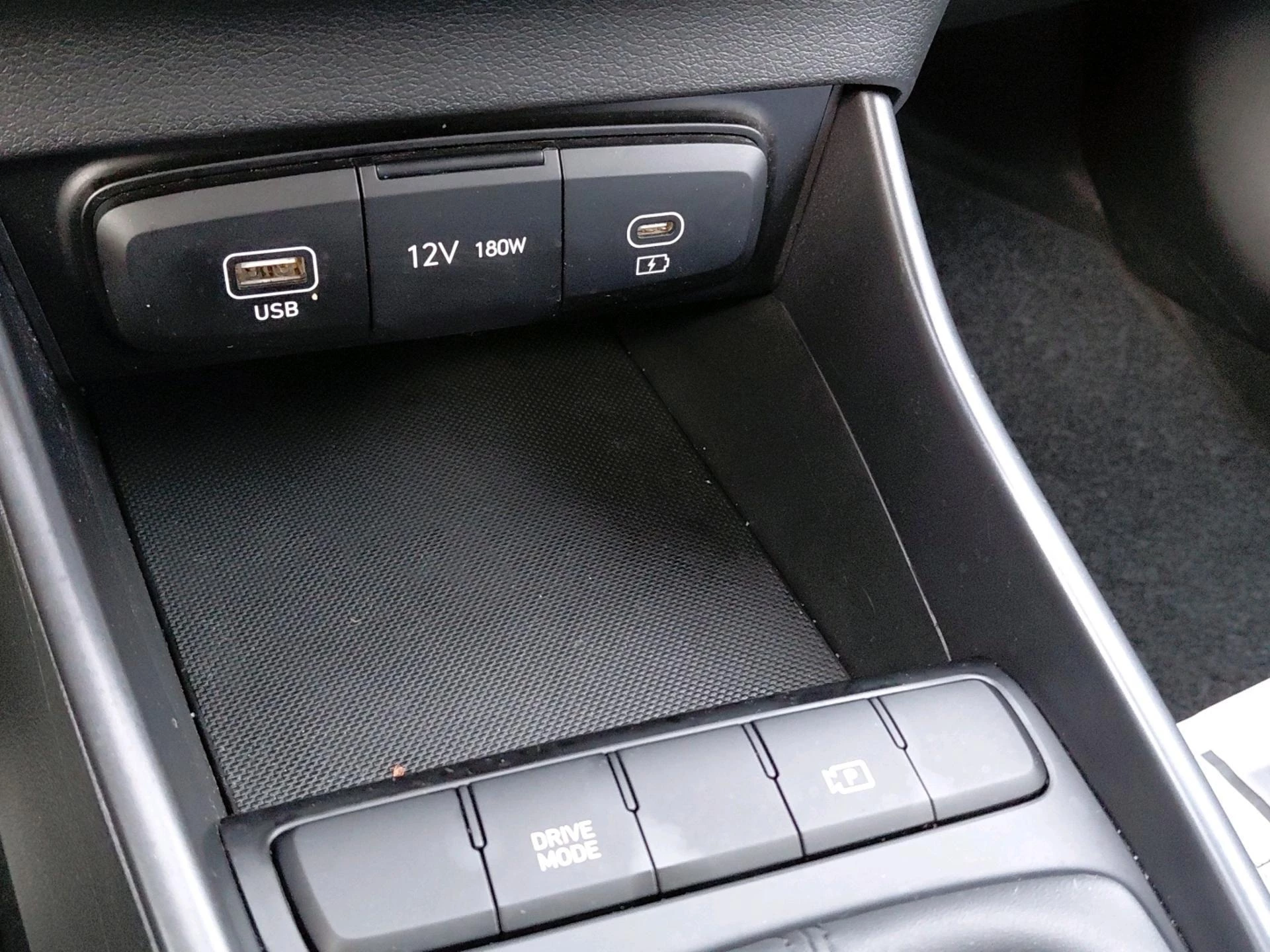 Hyundai i20 1.0 T-GDi 74kW Twist