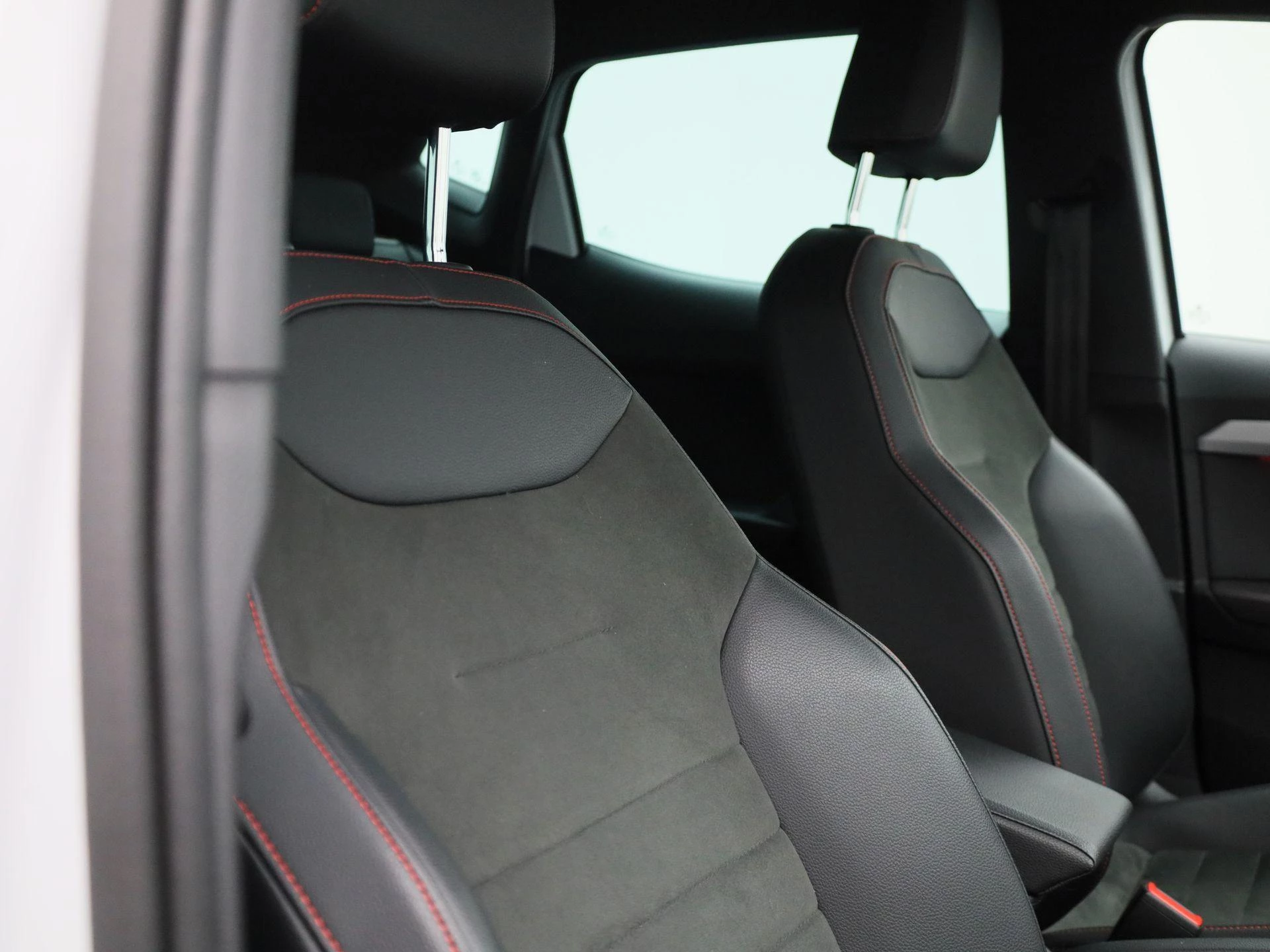 SEAT-Ibiza-image-35