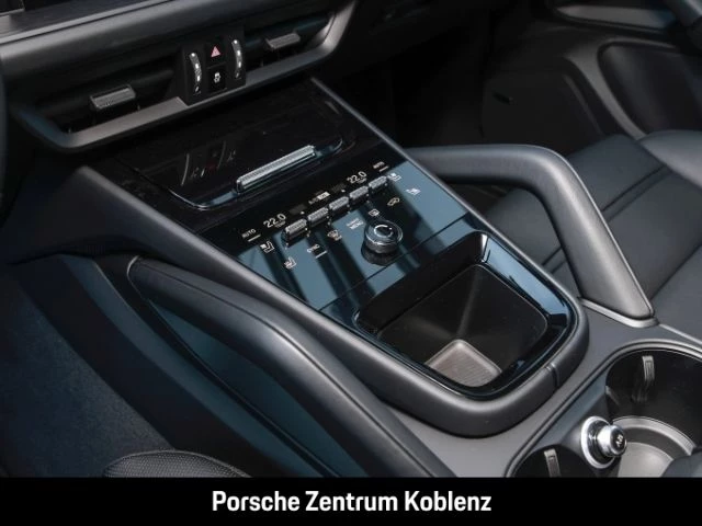 Porsche Cayenne E-Hybrid Coupe Black Edition black edition