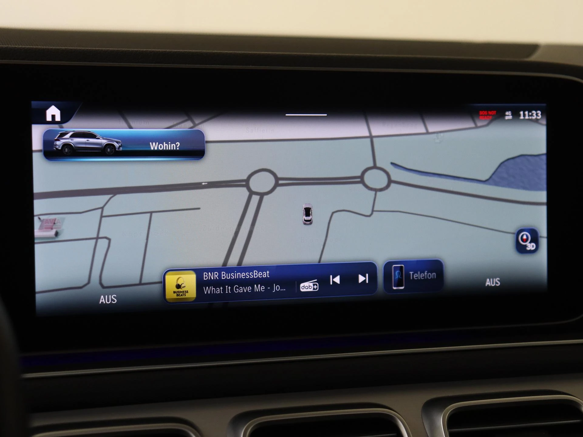 Mercedes-Benz-GLE-image-17
