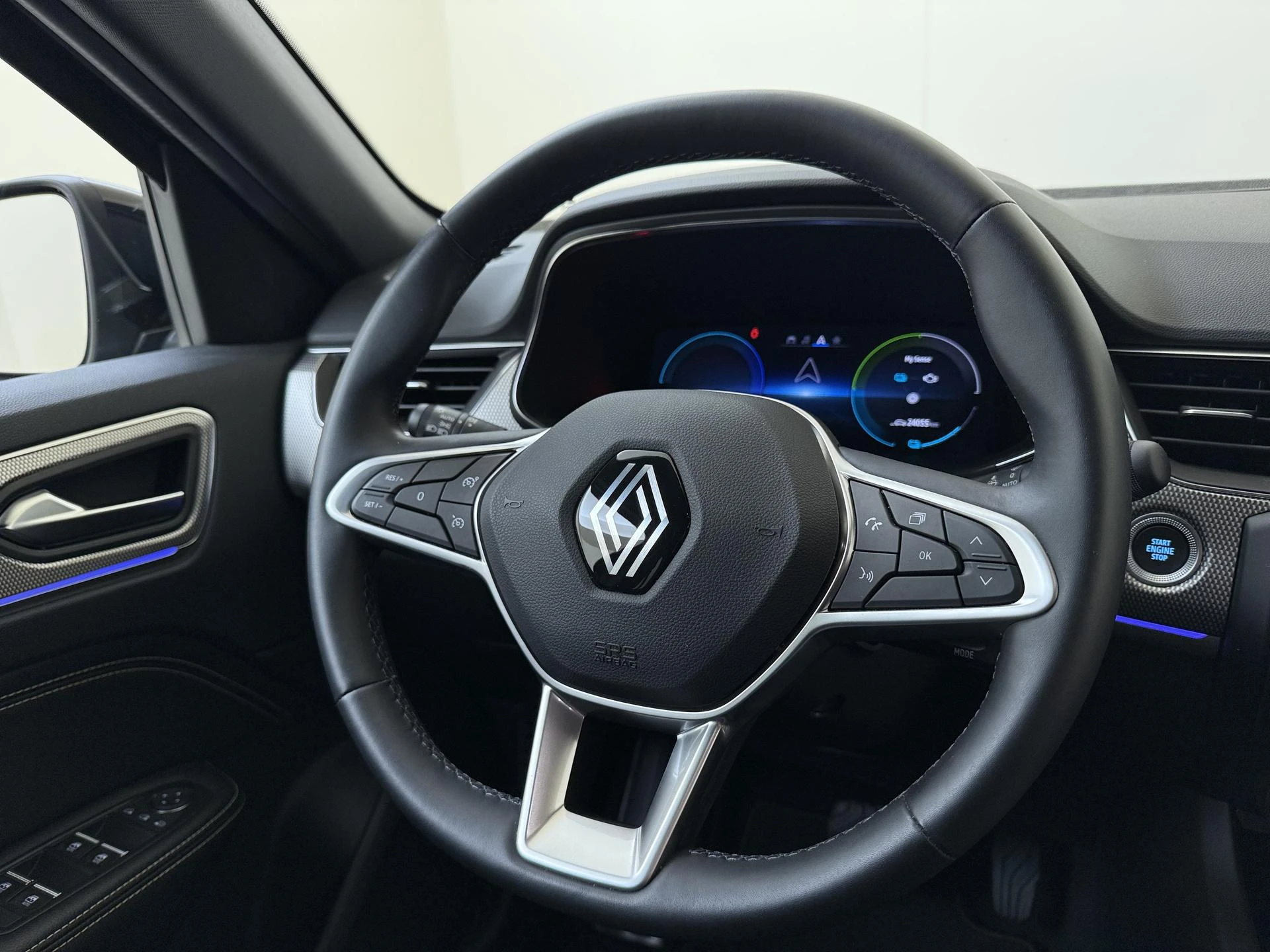 Renault-Arkana-image-9