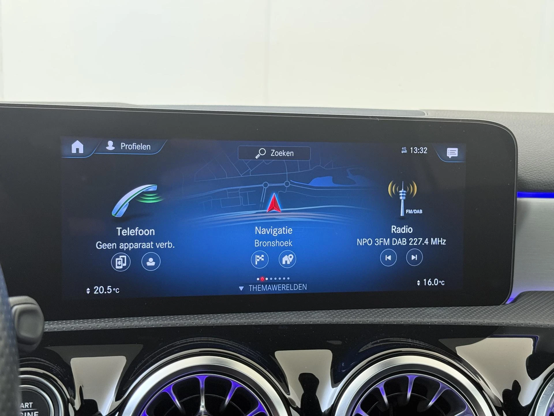 Mercedes-Benz A-Klasse 180 Business Solution AMG