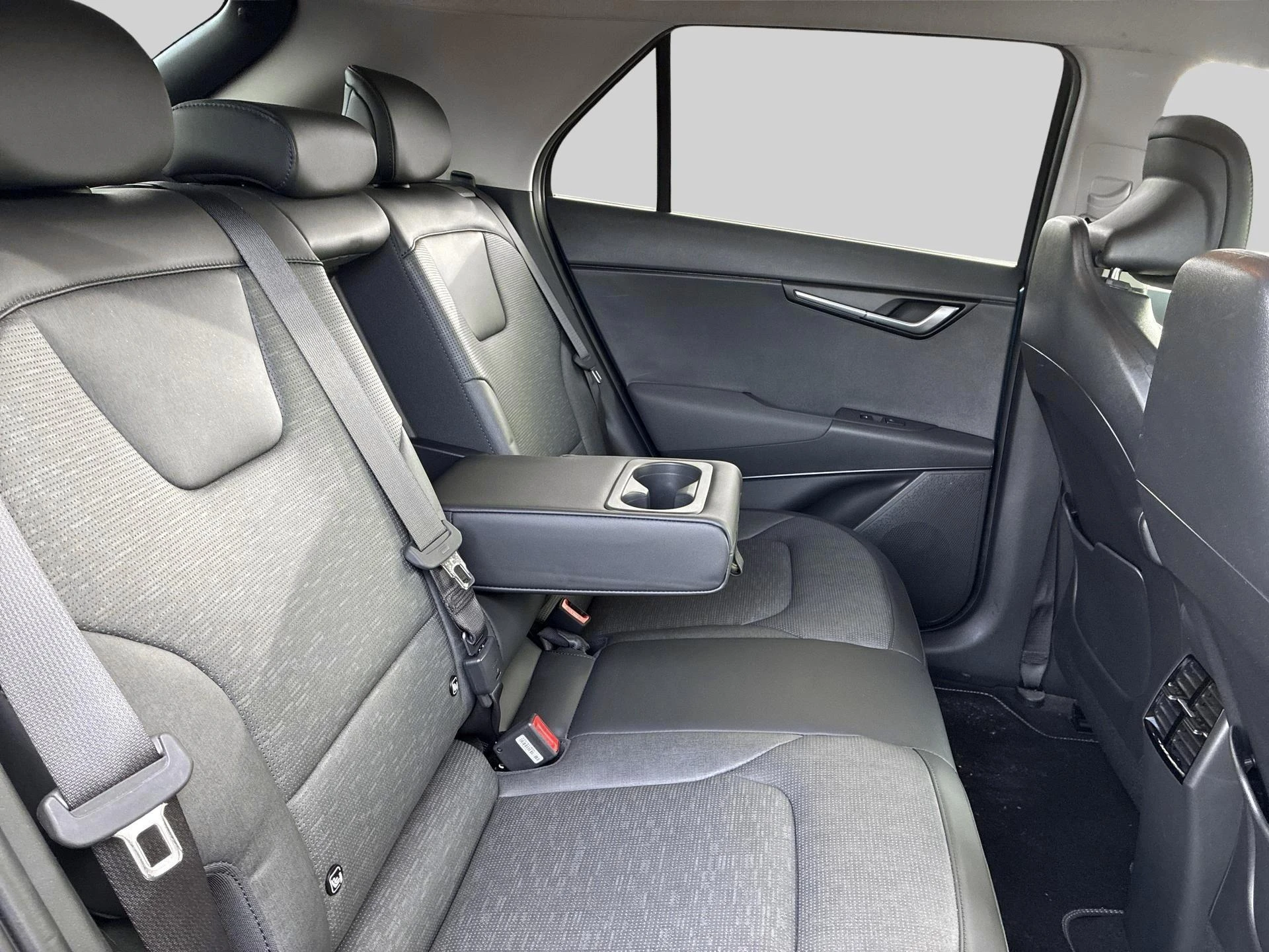 Kia-Niro-image-13