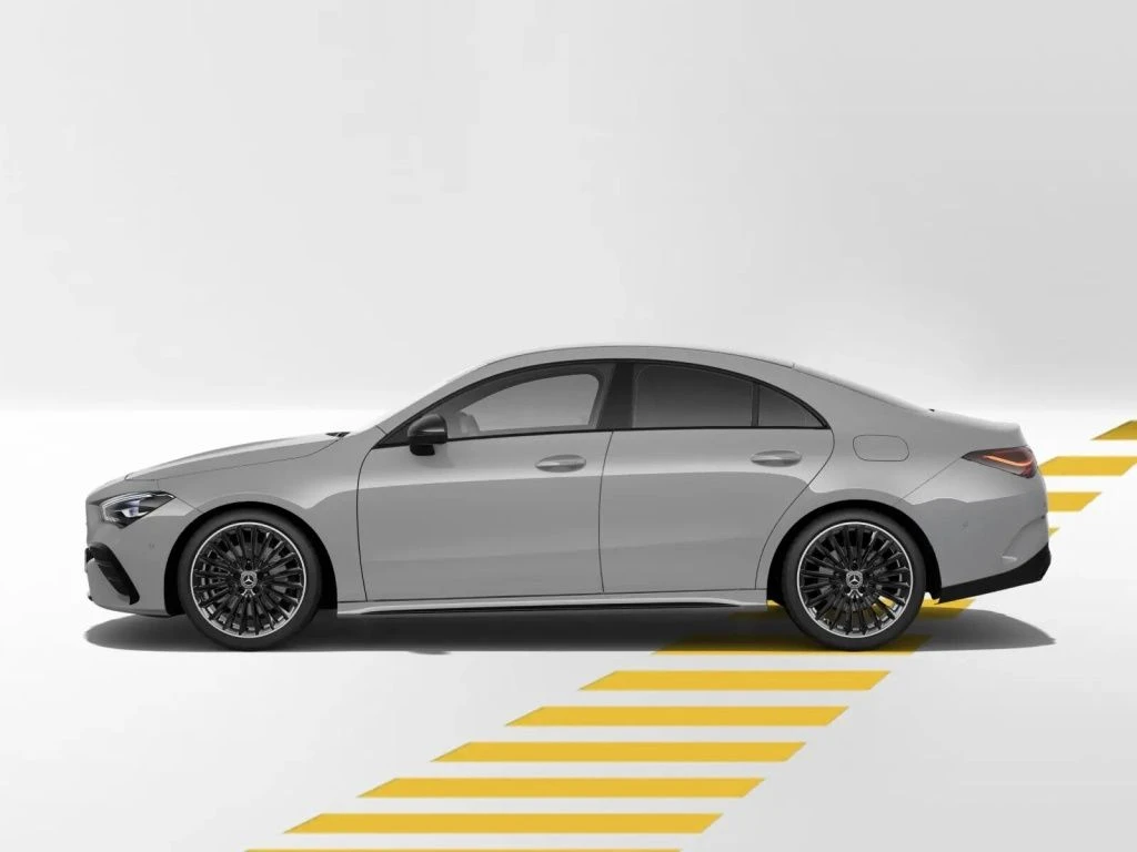 Mercedes-Benz-CLA 200-image-3