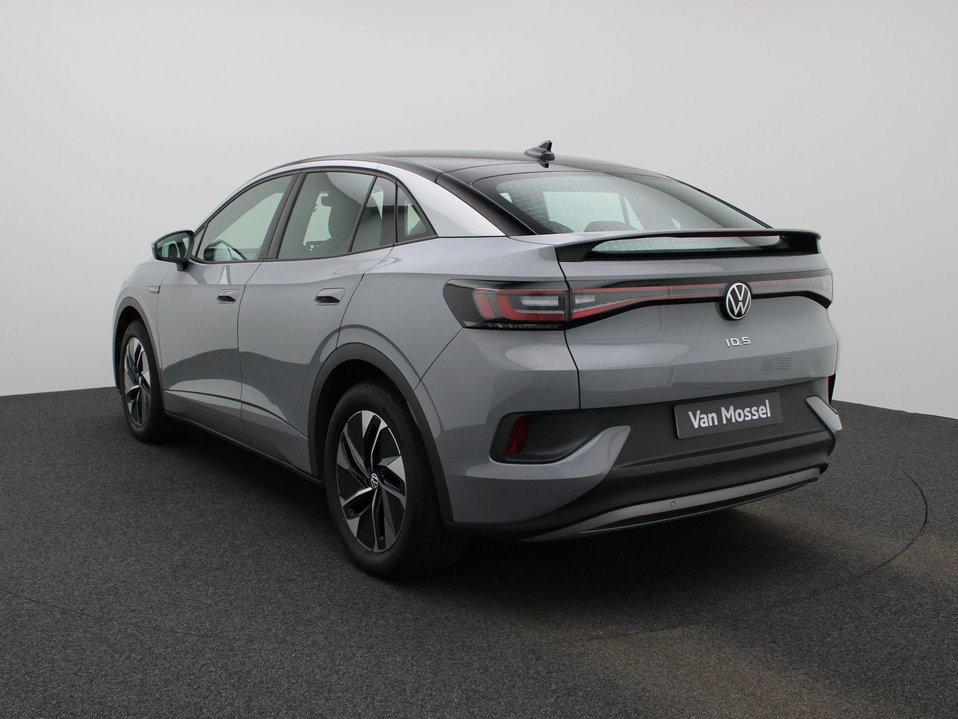 Volkswagen-ID.5-image-1