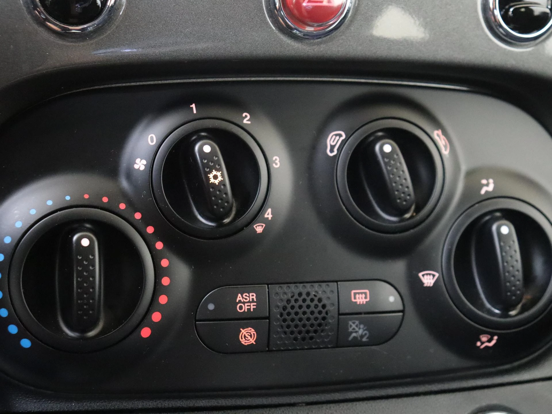 Fiat-500-image-17