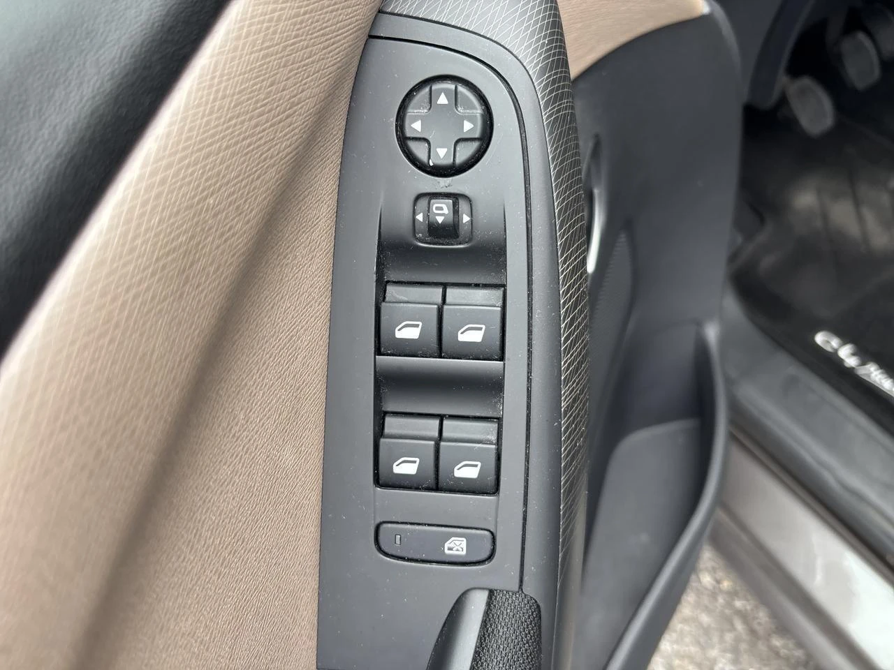 Citroën-C4 Picasso-image-14