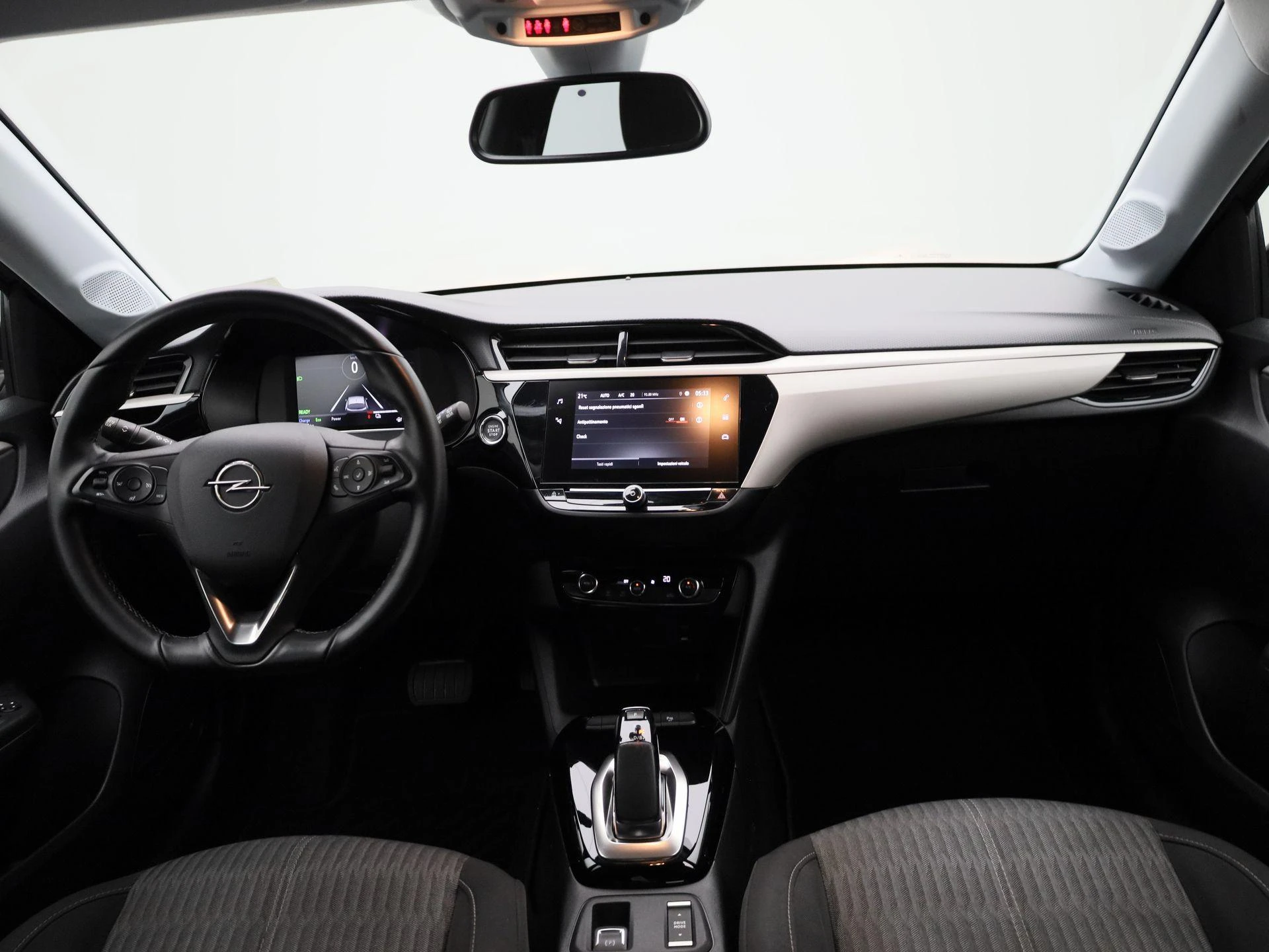 Opel-Corsa-e-image-32