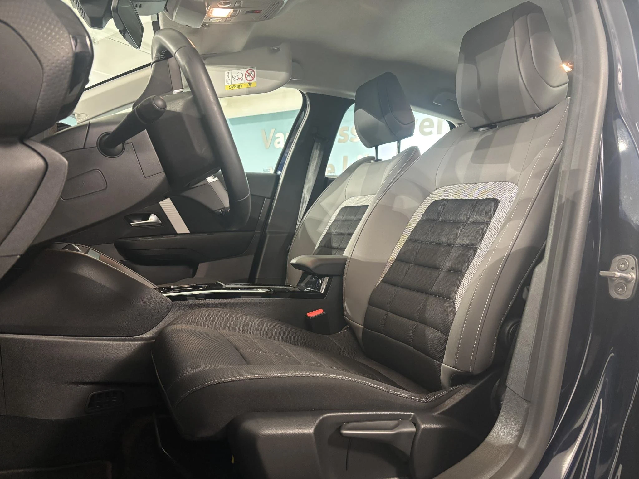 Citroën-ë-C4-image-10