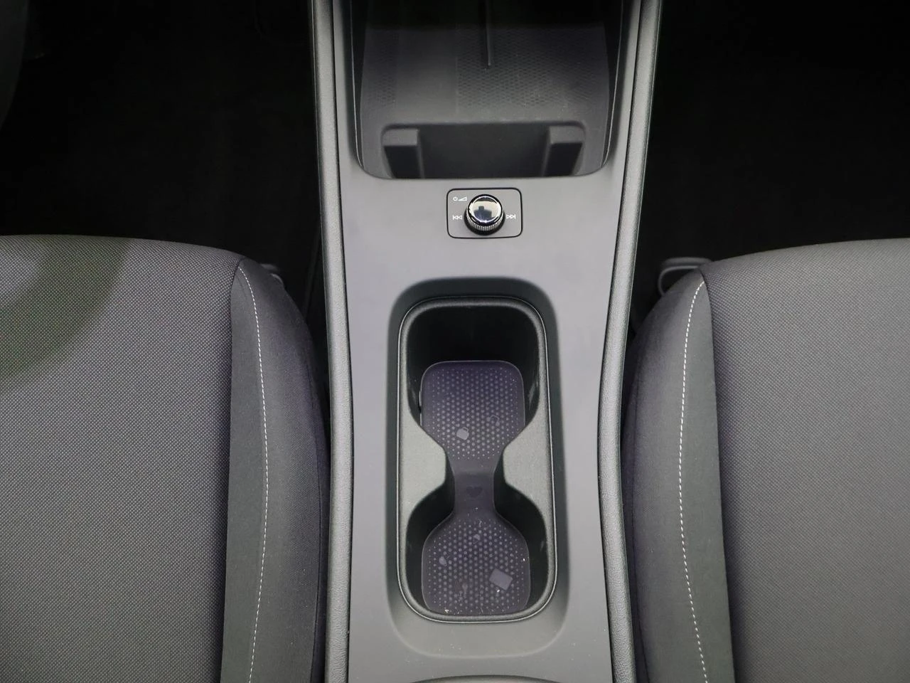 Volkswagen-ID. Polo-image-17