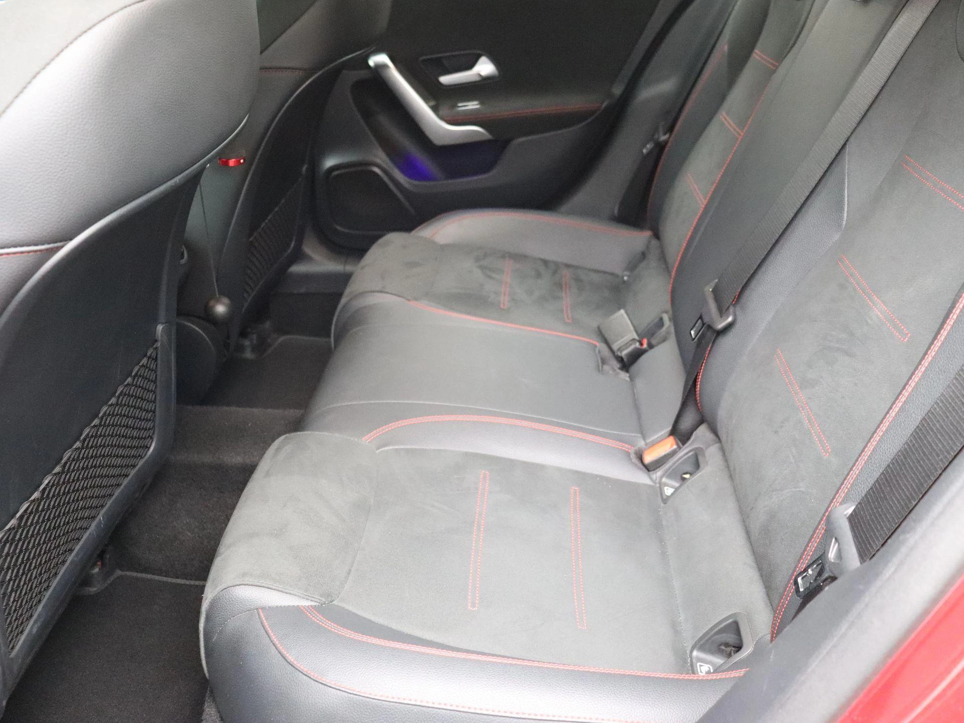 Mercedes-Benz Classe A 180 AMG Line Sedan + NIGHTPAKKET + LED + CAMERA +