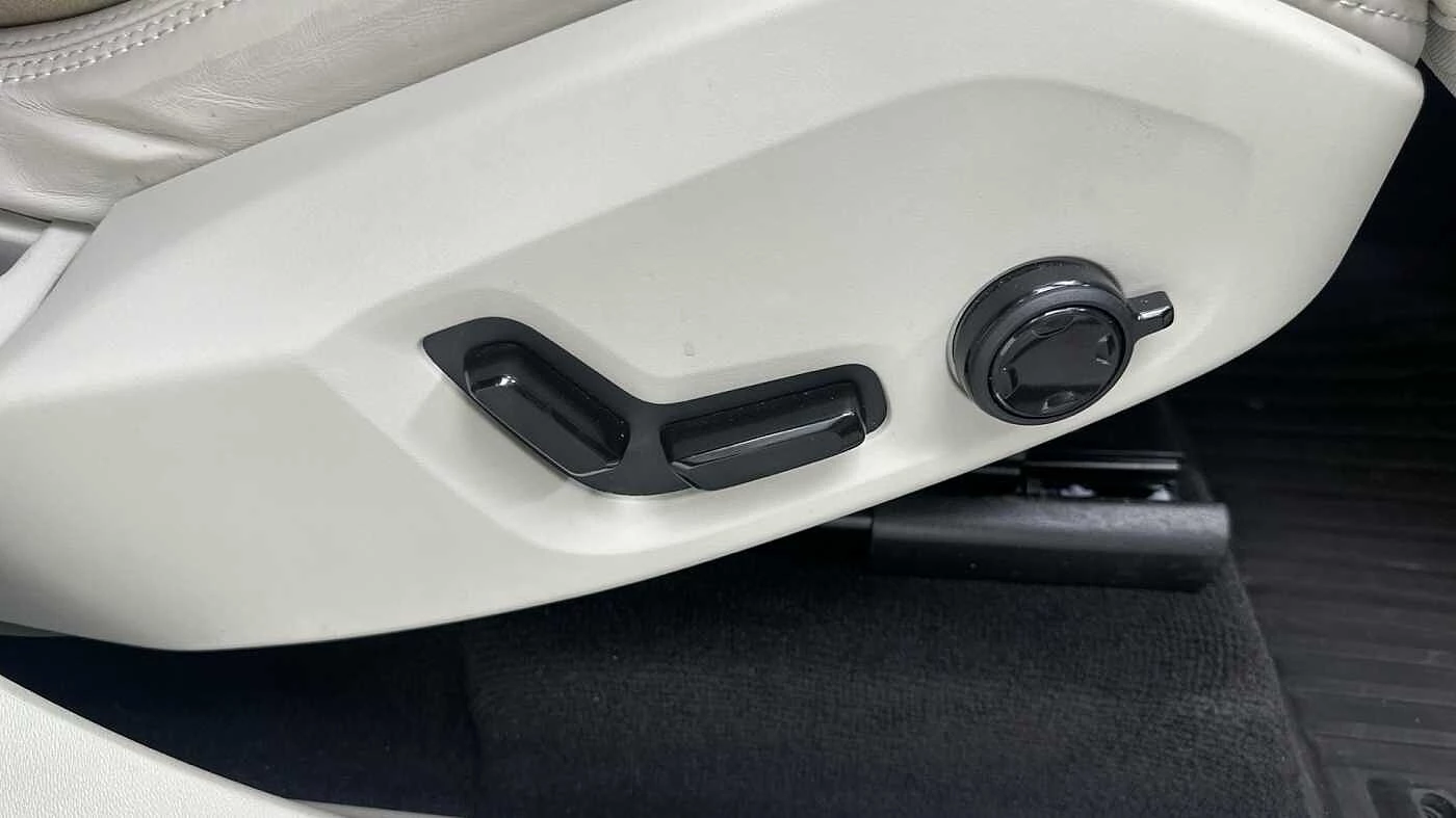 Volvo-XC90-image-55