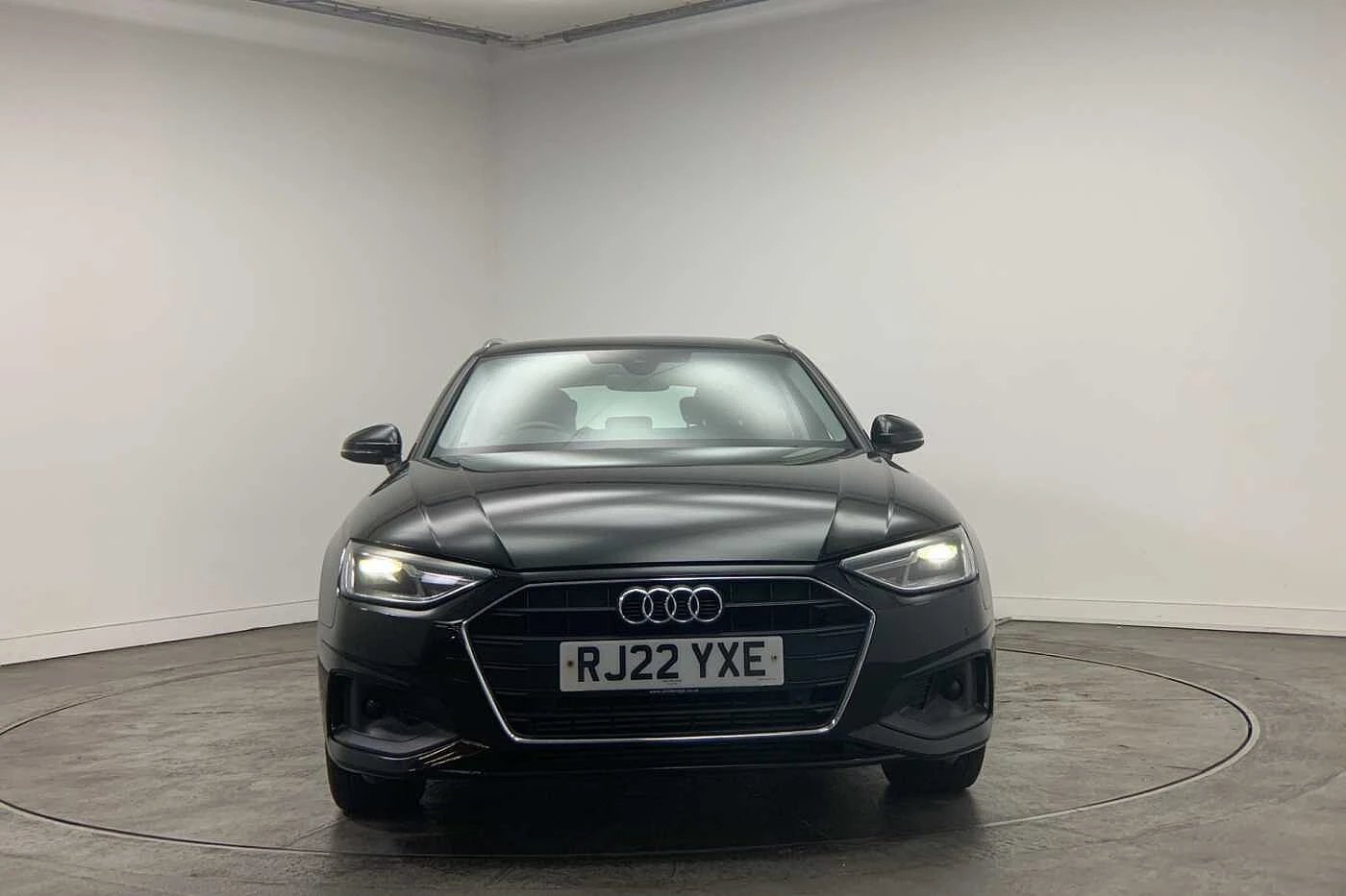 Audi-A4-image-6