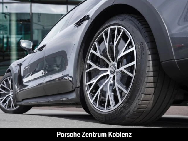 Porsche Taycan 4 Cross Turismo s