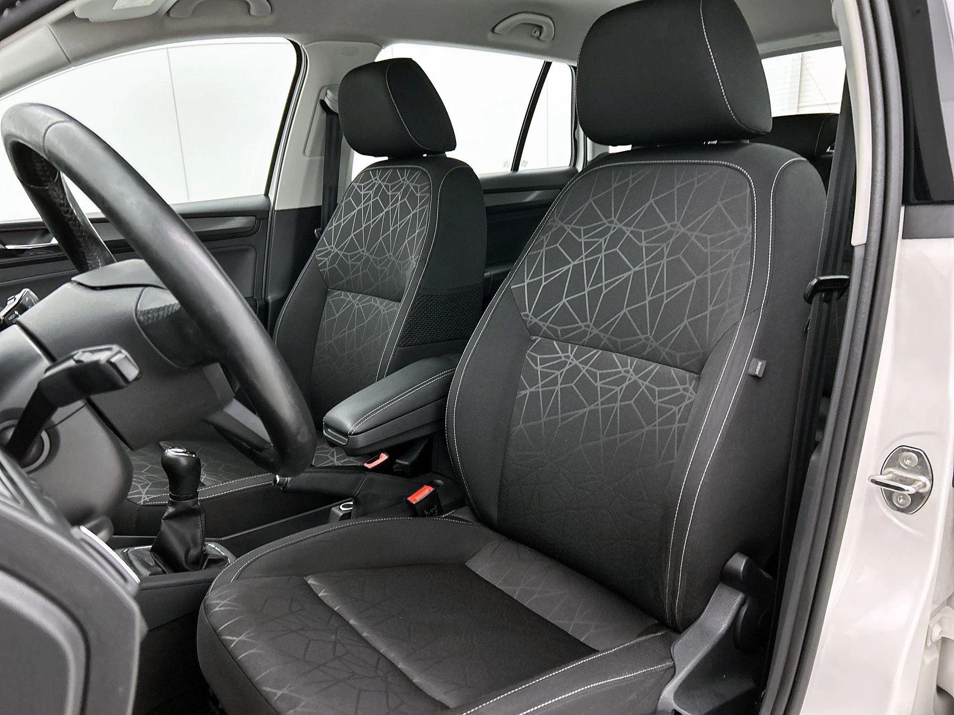 Škoda-Rapid-image-34