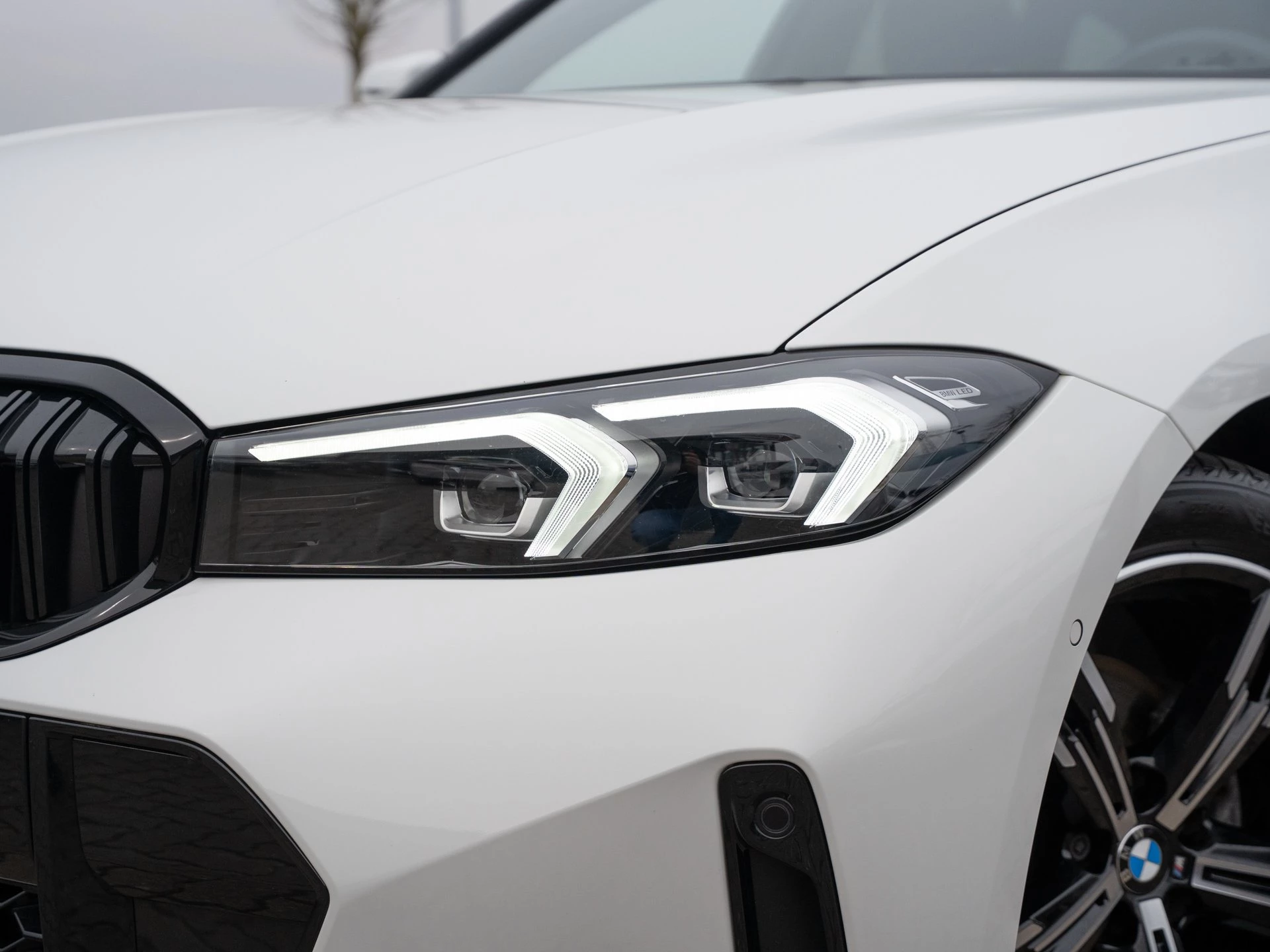 BMW 3er Reihe 320i Touring M Sport / Standheizung
