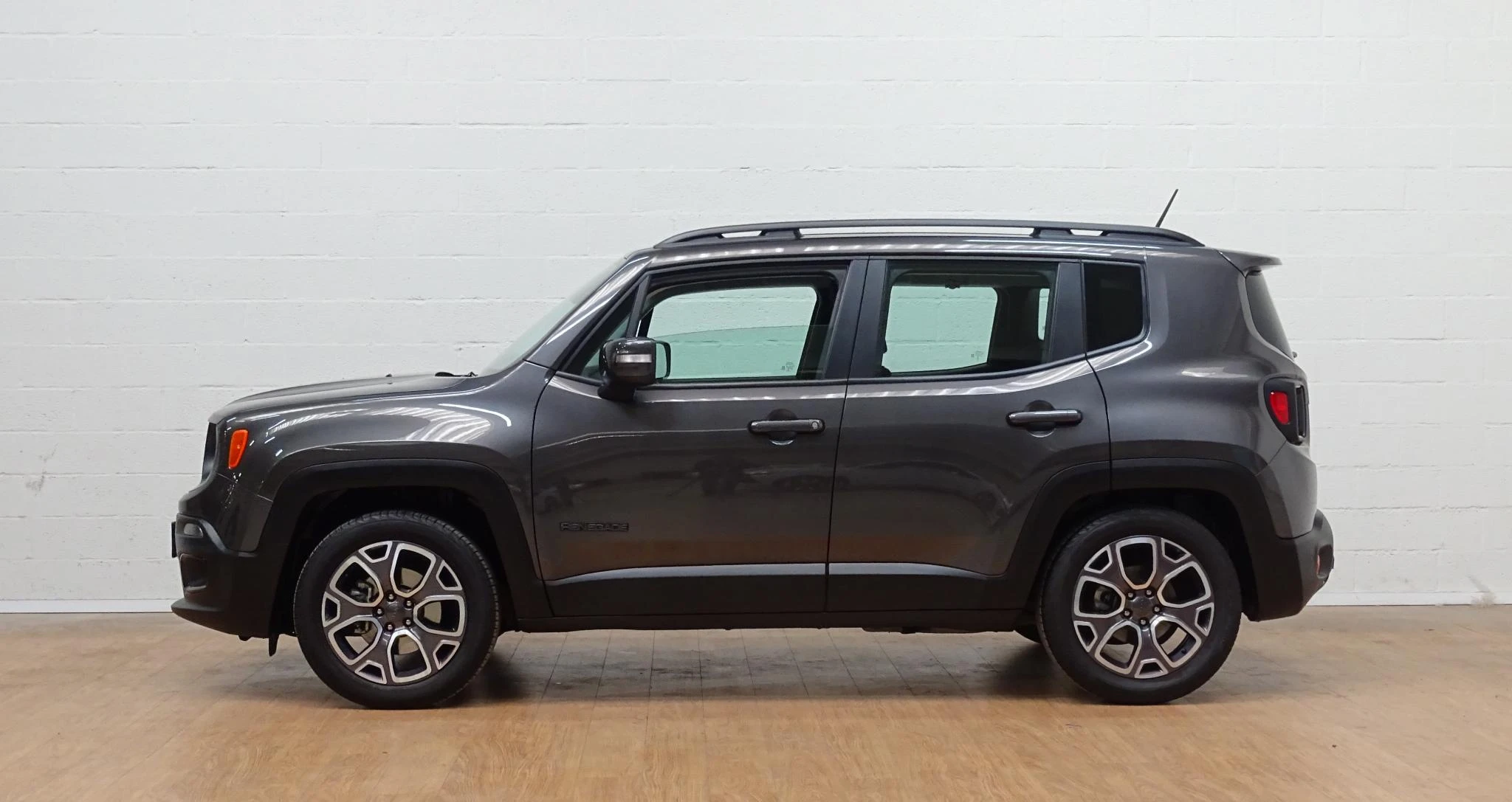 Jeep-Renegade-image-6