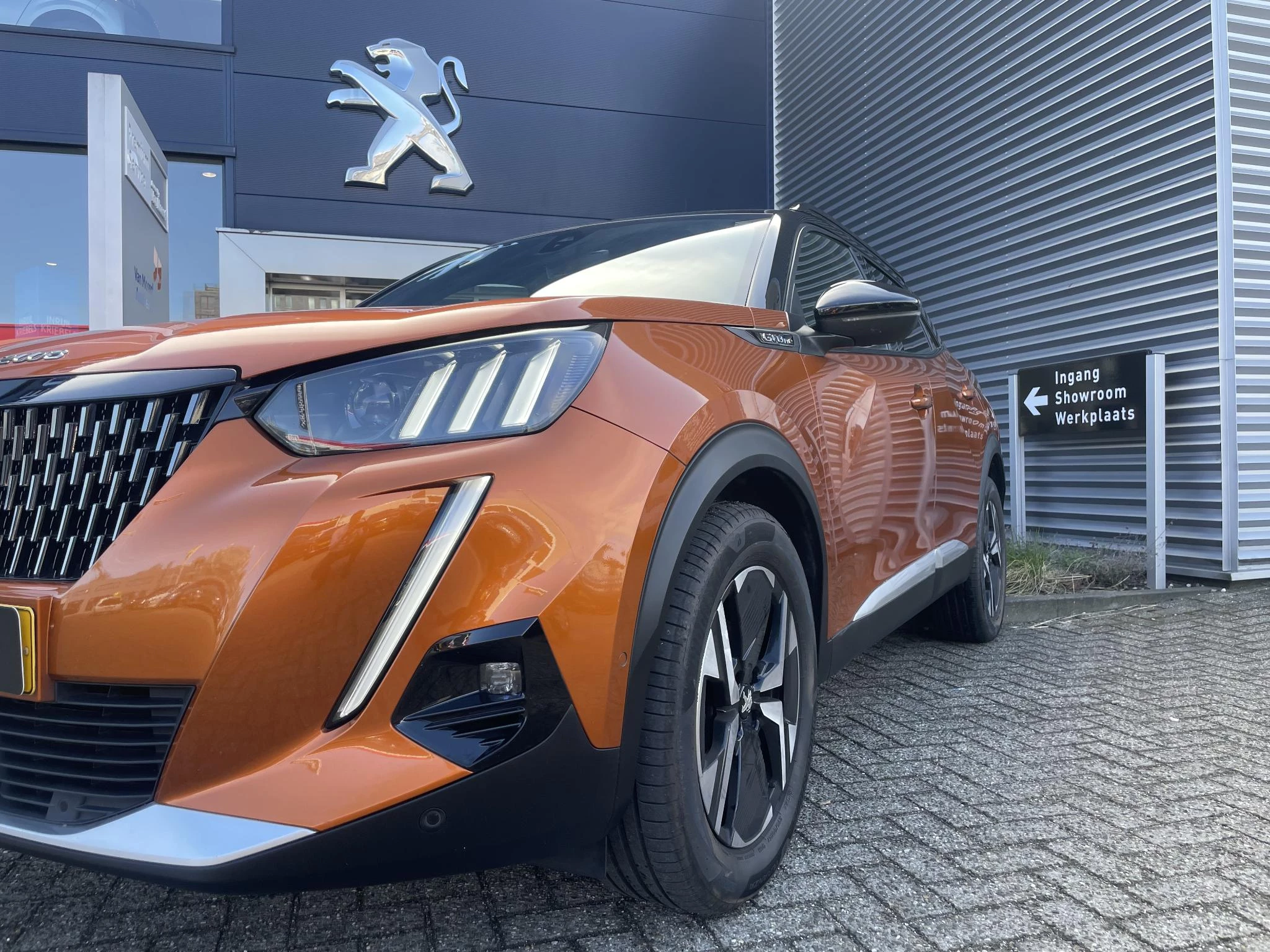 Peugeot-2008-image-3