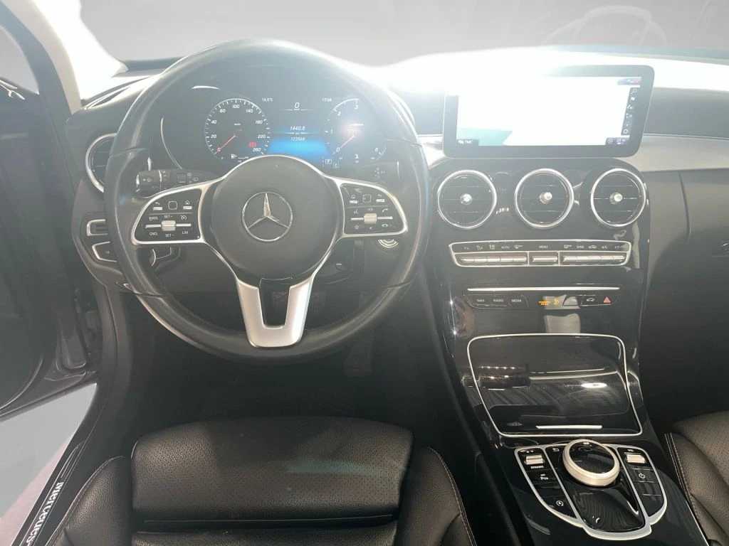 Mercedes-Benz-C-Klasse 200 d-image-10