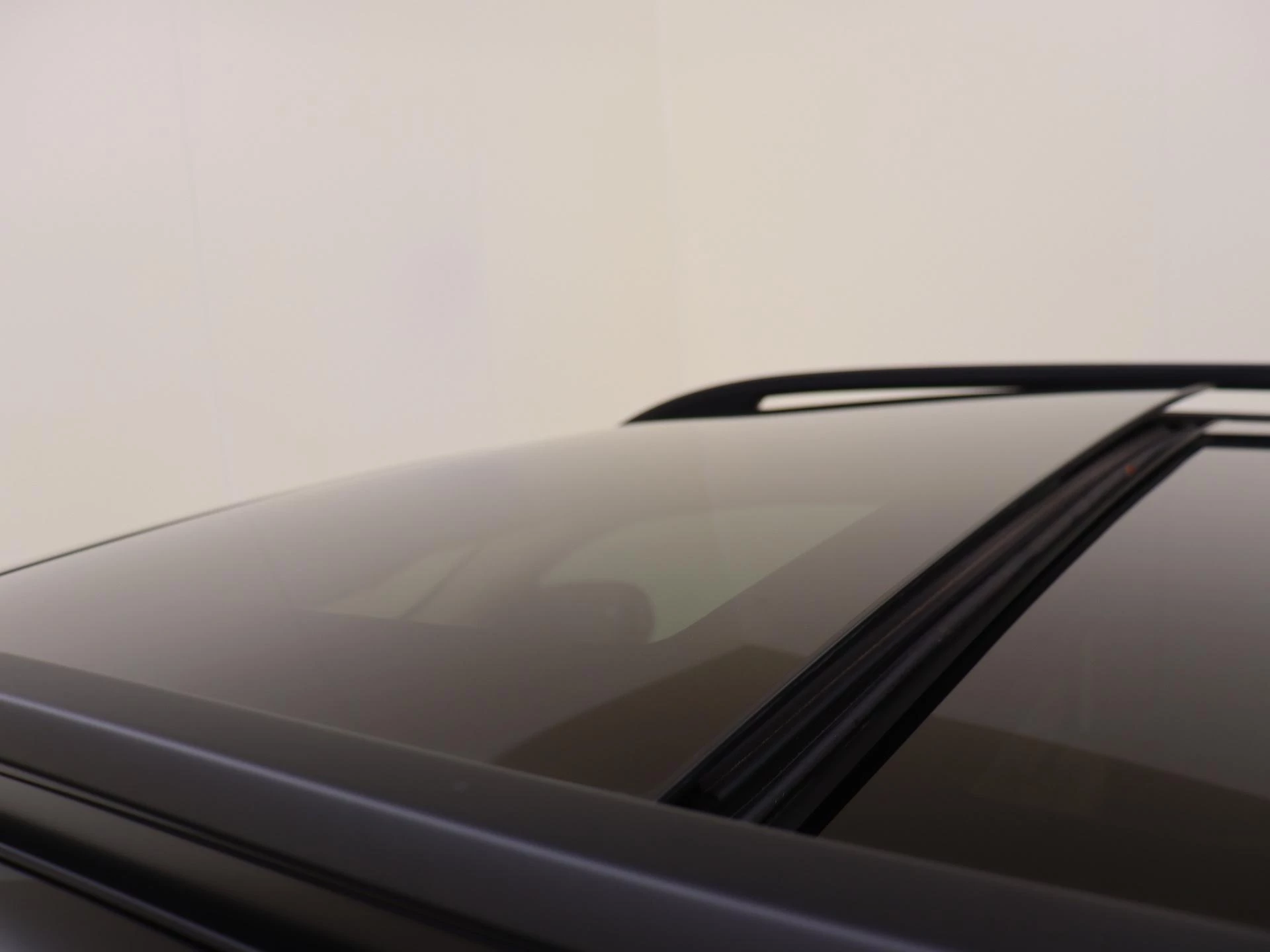 Mercedes-Benz-GLE-image-34