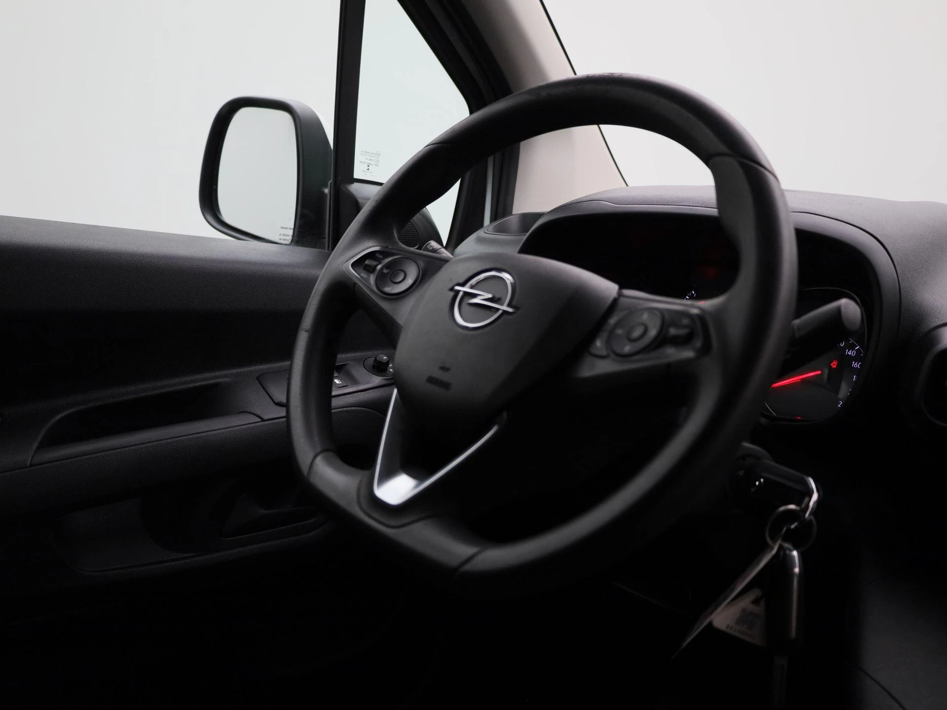 Opel-Combo-image-8
