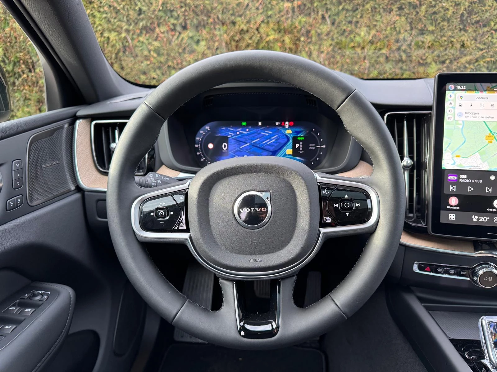 Volvo-XC60-image-33