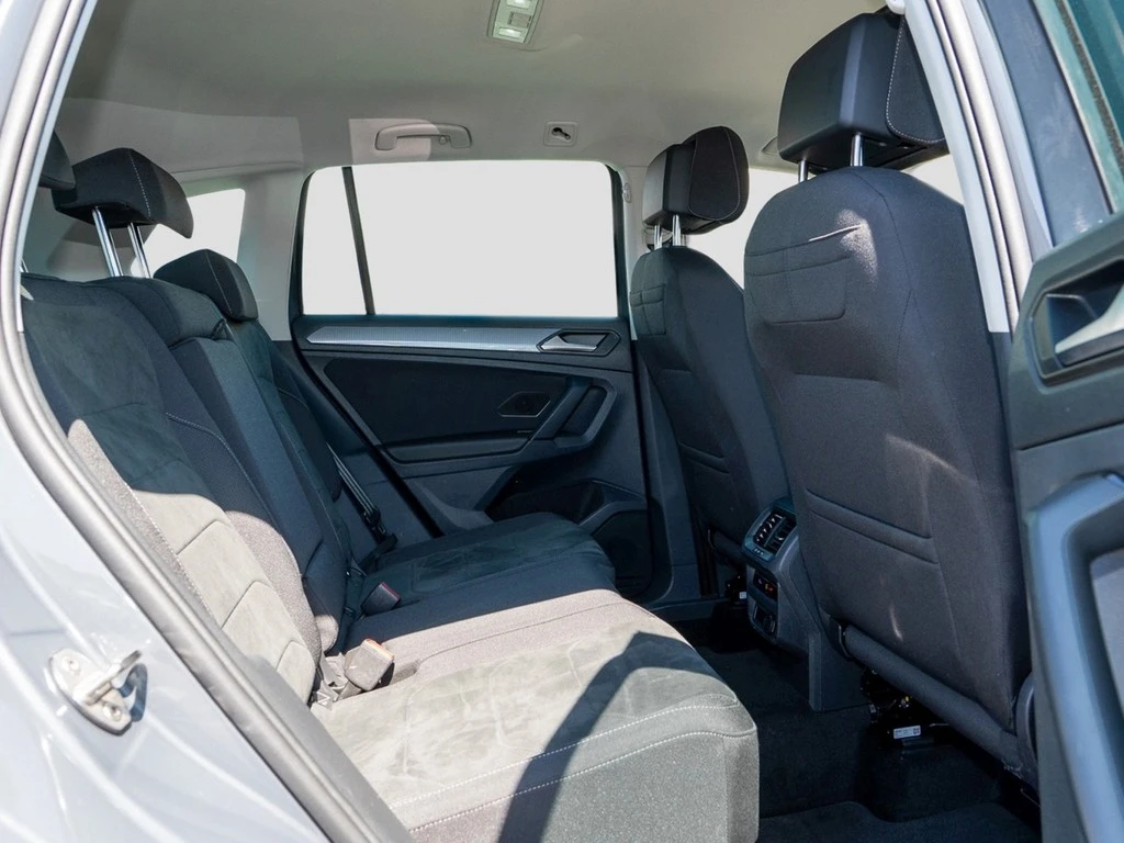 Volkswagen-Tiguan-image-8