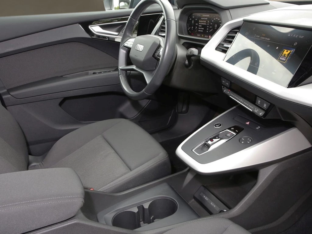 Audi Q4 e-tron 35 21" LED PDC v+h KLIMAATM