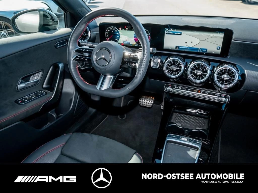 Mercedes-Benz A-Klasse 200 AMG NIGHT SHZ MBUX KEYLESS-GO AMG Line