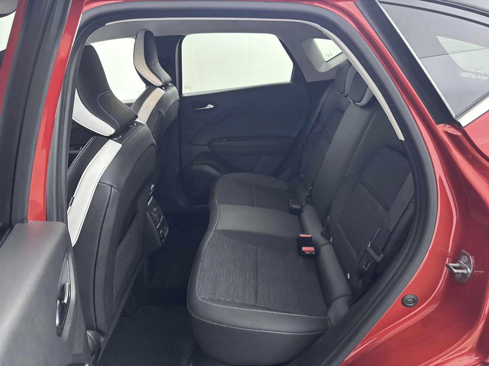 Renault-Captur-image-24