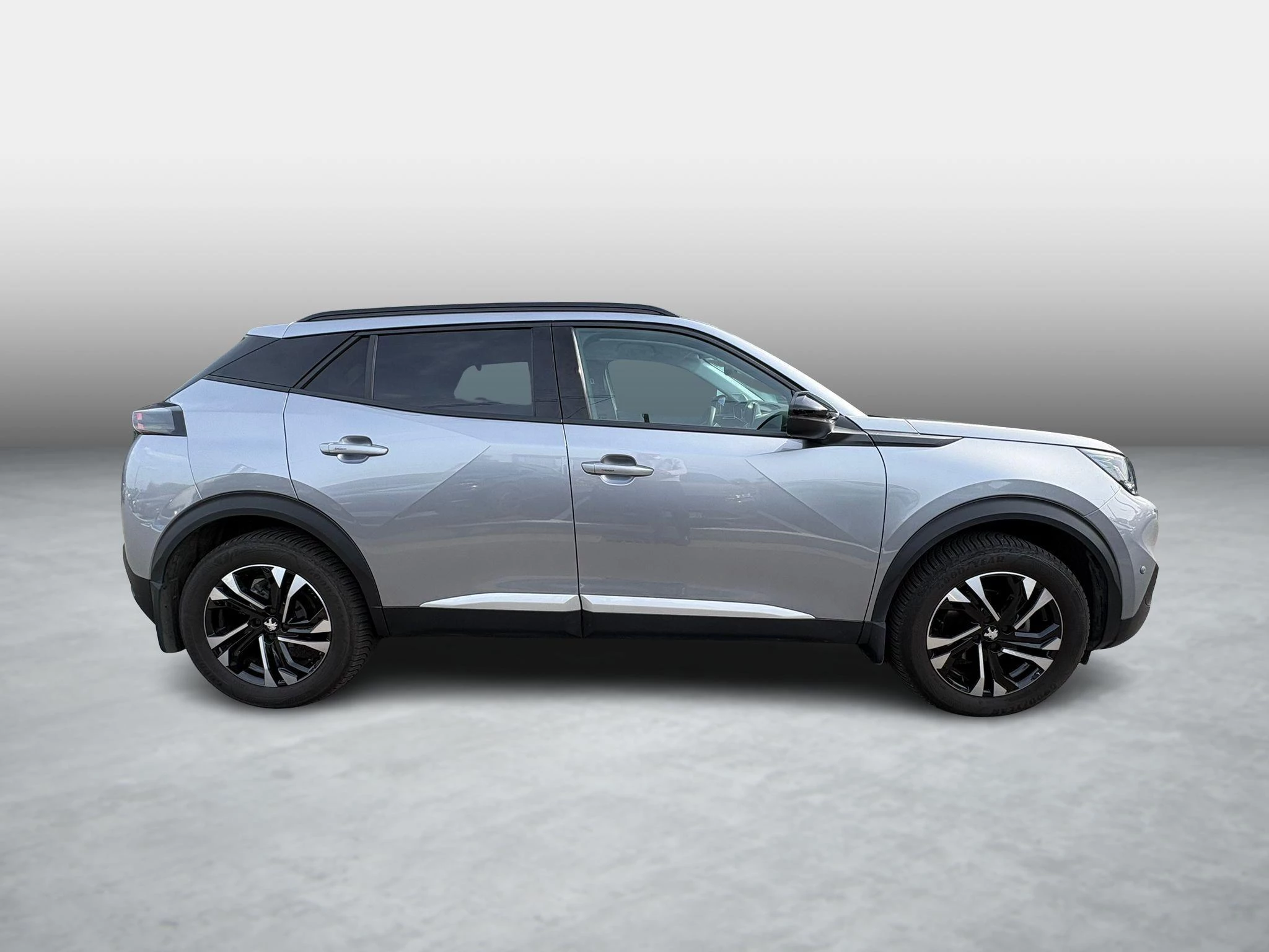 Peugeot-2008-image-2