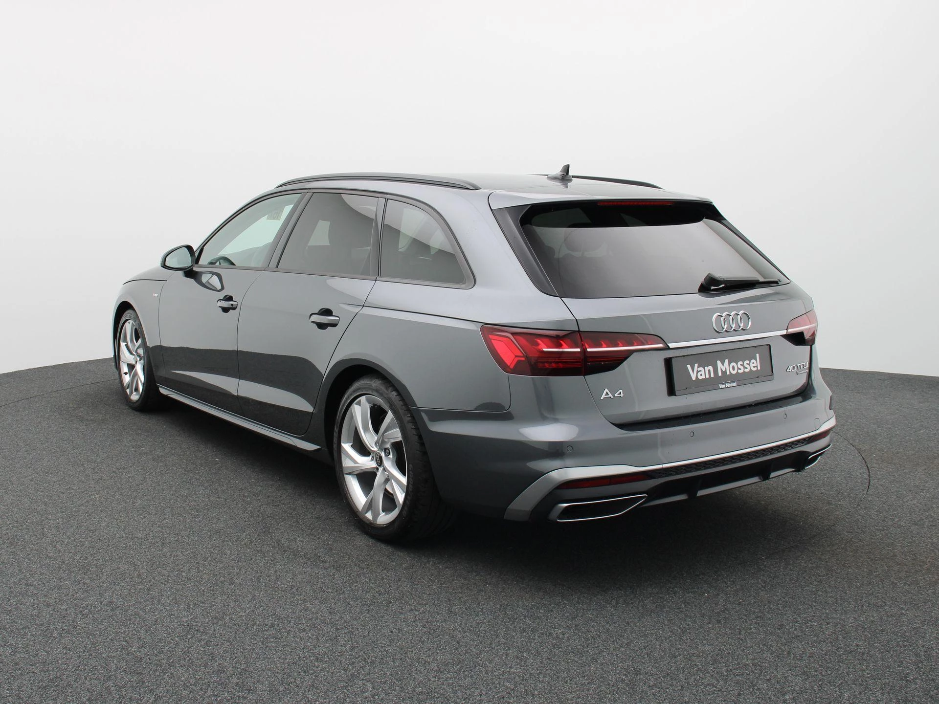 Audi A4 Avant 40 TFSI S tronic S line quattro Avant