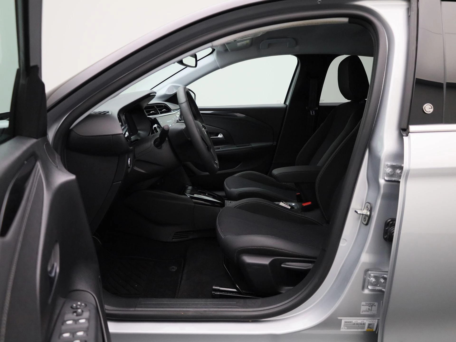 Opel-Corsa-e-image-8