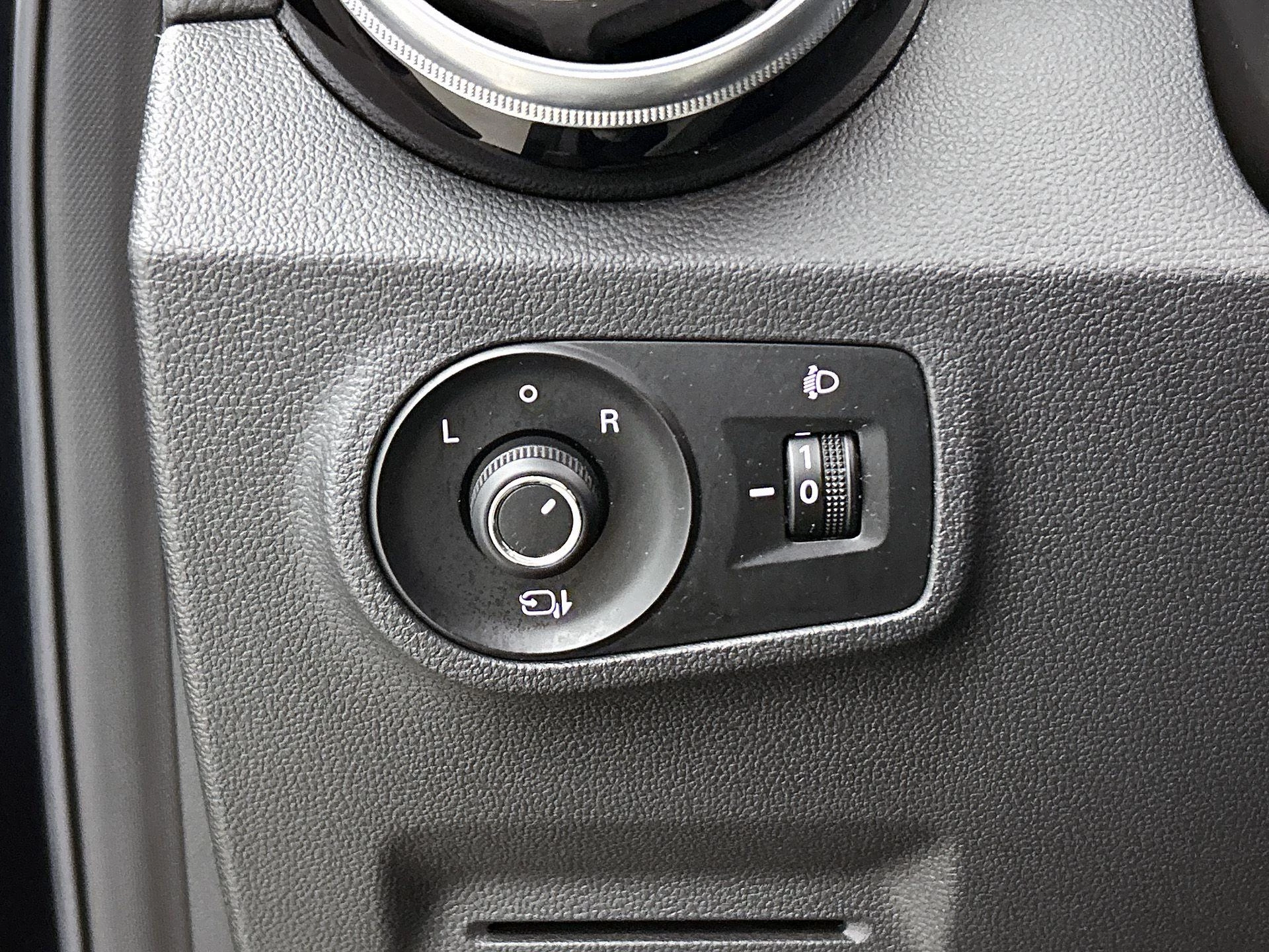 MG ZS EV Luxury 45 kWh
